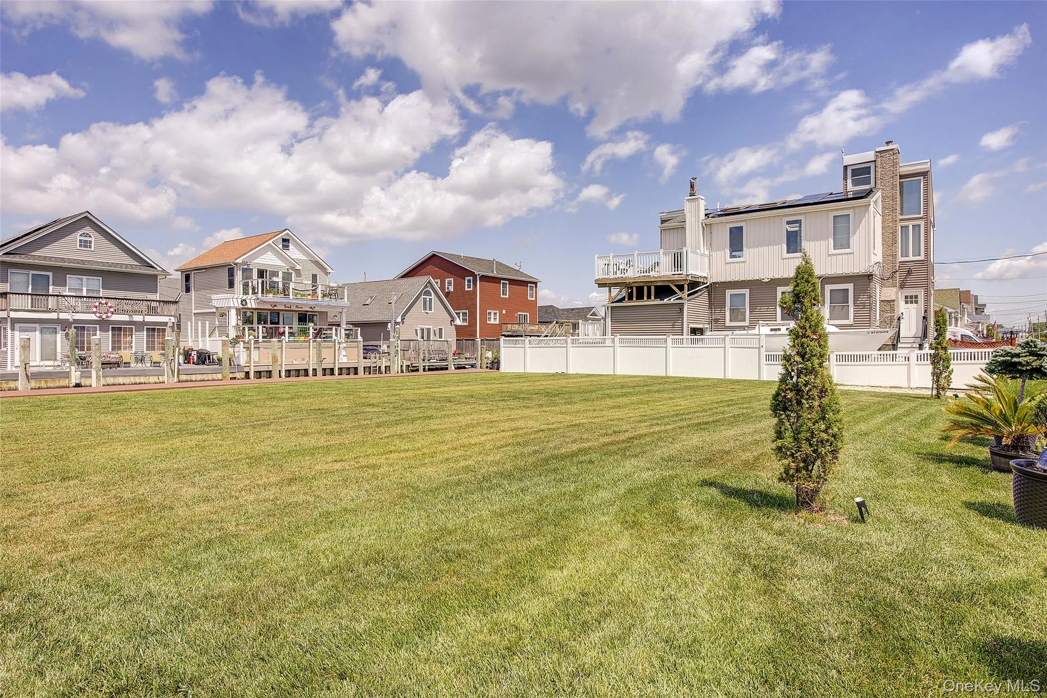 913 Arctic Street, Babylon, NY, 4 Bedrooms Bedrooms, 10 Rooms Rooms,2 BathroomsBathrooms,Residential,For Rent,Arctic,0,1008168 913 Arctic Street, Babylon, NY, 4 Bedrooms Bedrooms, 10 Rooms Rooms,2 BathroomsBathrooms,Residential,For Rent,Arctic,0,1008168