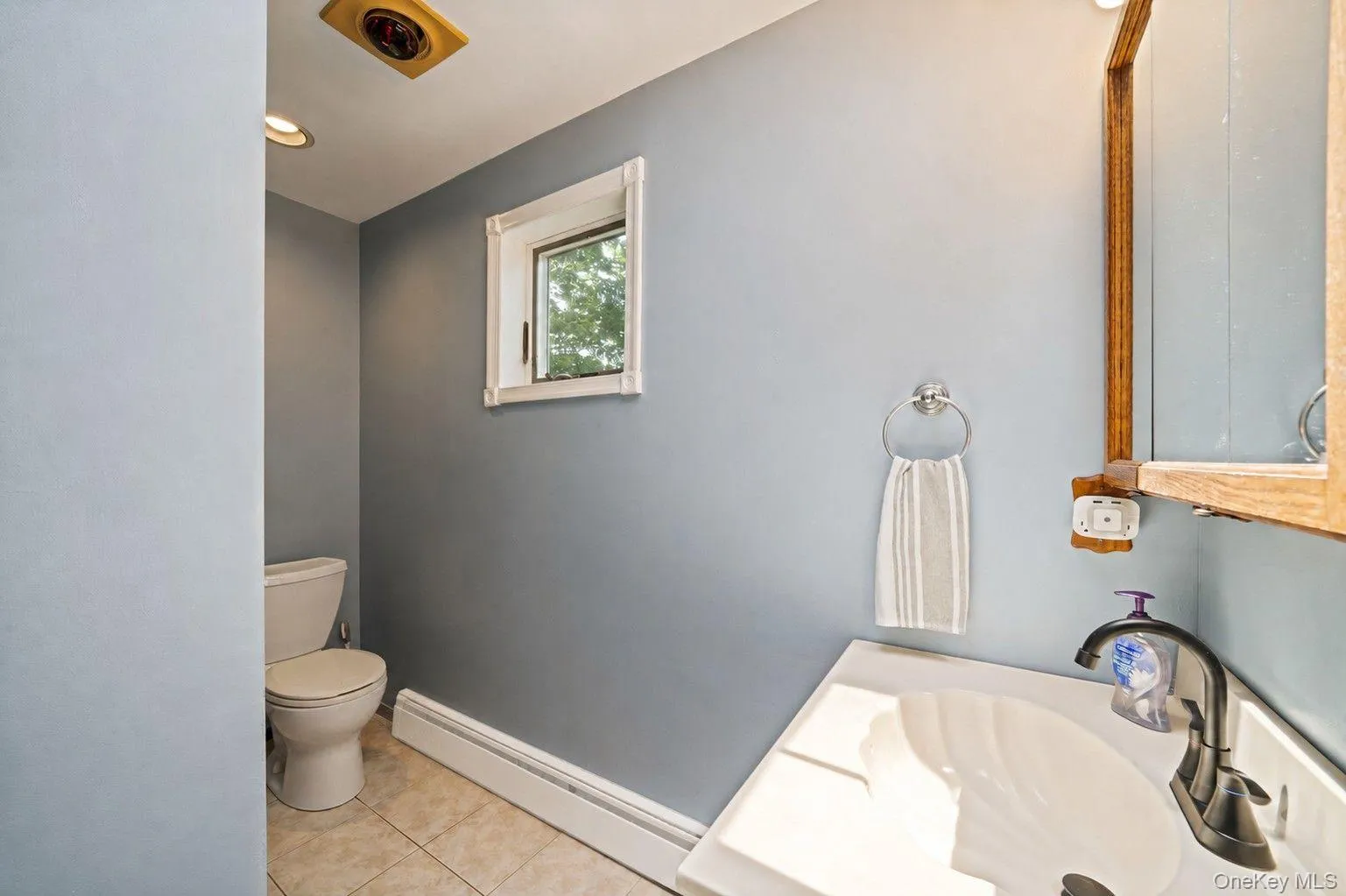 3 Jamar Drive, Brookhaven, NY, 5 Bedrooms Bedrooms, 8 Rooms Rooms,2 BathroomsBathrooms,Residential,For Rent,Jamar,0,1008169 3 Jamar Drive, Brookhaven, NY, 5 Bedrooms Bedrooms, 8 Rooms Rooms,2 BathroomsBathrooms,Residential,For Rent,Jamar,0,1008169