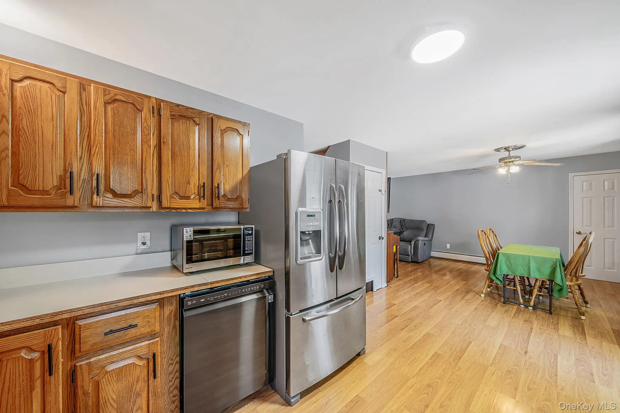 3 Jamar Drive, Brookhaven, NY, 5 Bedrooms Bedrooms, 8 Rooms Rooms,2 BathroomsBathrooms,Residential,For Rent,Jamar,0,1008169 3 Jamar Drive, Brookhaven, NY, 5 Bedrooms Bedrooms, 8 Rooms Rooms,2 BathroomsBathrooms,Residential,For Rent,Jamar,0,1008169