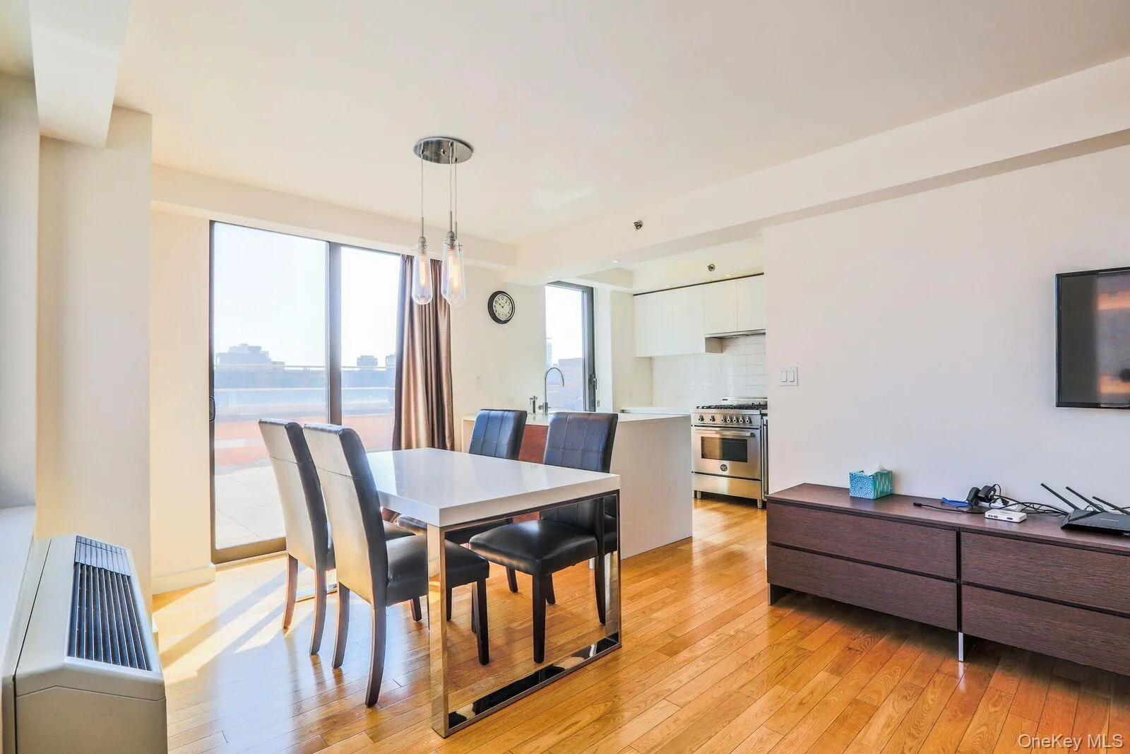 39-16 Prince Street, New York, NY, 2 Bedrooms Bedrooms, 7 Rooms Rooms,2 BathroomsBathrooms,Residential Lease,For Rent,Prince,0,1008173 39-16 Prince Street, New York, NY, 2 Bedrooms Bedrooms, 7 Rooms Rooms,2 BathroomsBathrooms,Residential Lease,For Rent,Prince,0,1008173