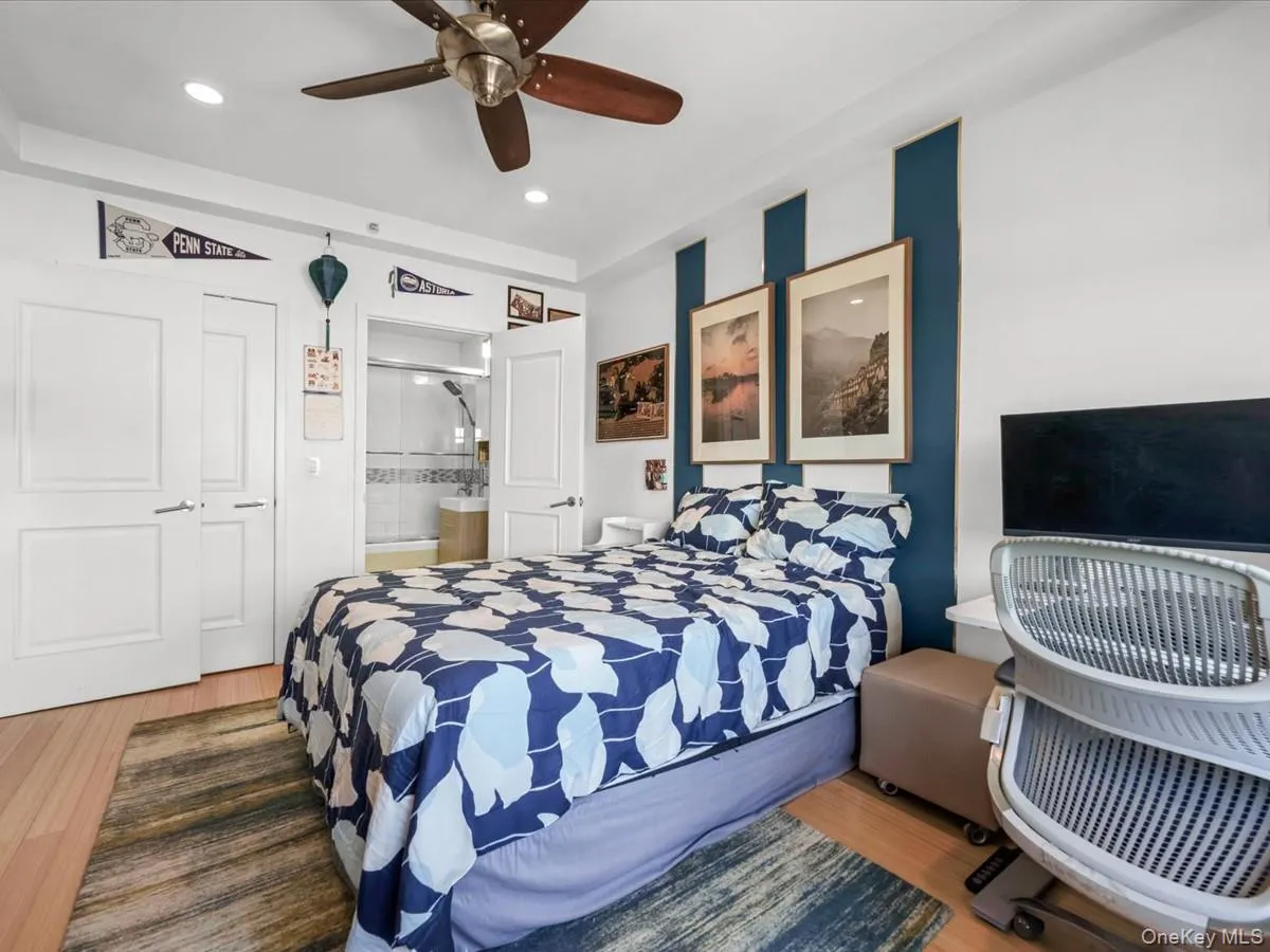 2519 35th Street, New York, NY, 1 Bedroom Bedrooms, 4 Rooms Rooms,1 BathroomBathrooms,Residential,For Rent,35th,0,1008174 2519 35th Street, New York, NY, 1 Bedroom Bedrooms, 4 Rooms Rooms,1 BathroomBathrooms,Residential,For Rent,35th,0,1008174