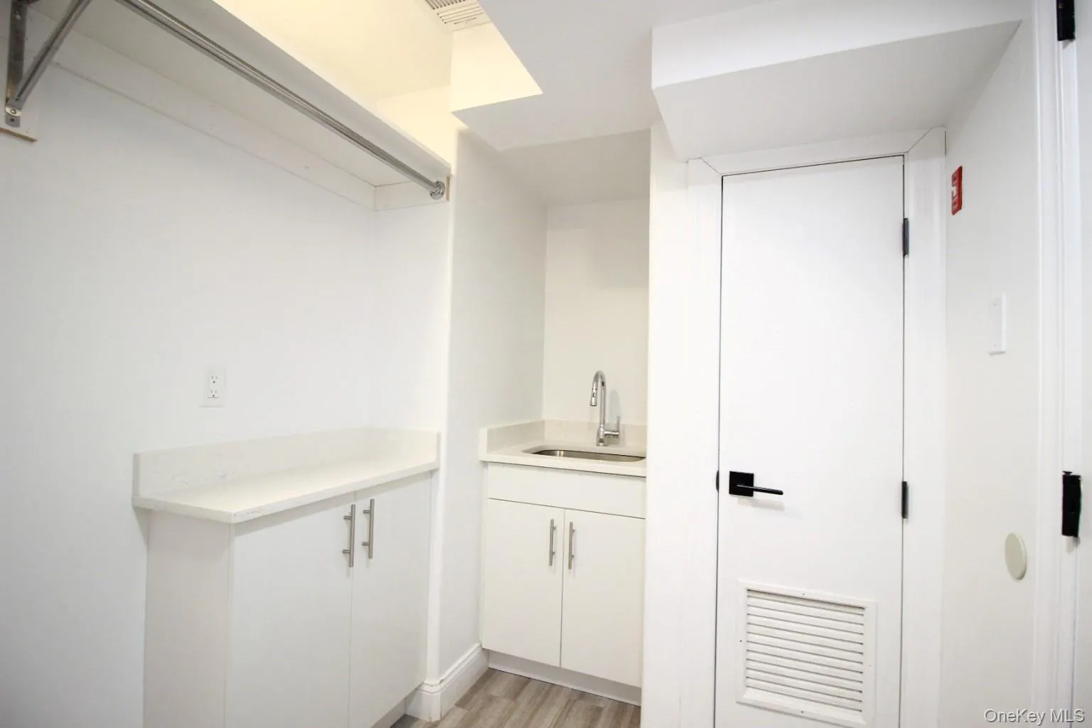 7 Wilshire Drive, Ramapo, NY, 5 Bedrooms Bedrooms, 11 Rooms Rooms,3 BathroomsBathrooms,Residential,For Rent,Wilshire,0,1008177 7 Wilshire Drive, Ramapo, NY, 5 Bedrooms Bedrooms, 11 Rooms Rooms,3 BathroomsBathrooms,Residential,For Rent,Wilshire,0,1008177