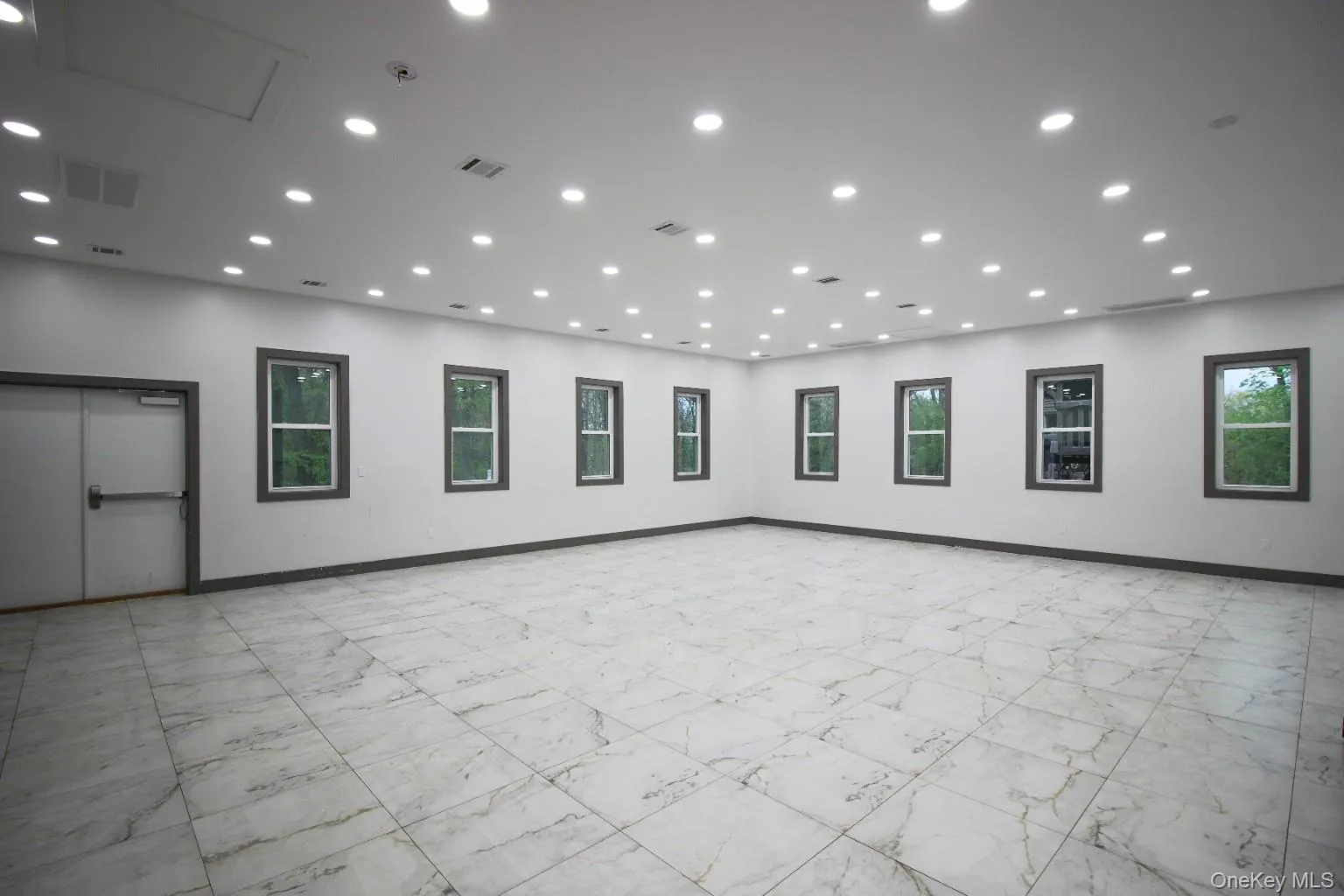 7 Wilshire Drive, Ramapo, NY, 5 Bedrooms Bedrooms, 11 Rooms Rooms,3 BathroomsBathrooms,Residential,For Rent,Wilshire,0,1008177 7 Wilshire Drive, Ramapo, NY, 5 Bedrooms Bedrooms, 11 Rooms Rooms,3 BathroomsBathrooms,Residential,For Rent,Wilshire,0,1008177