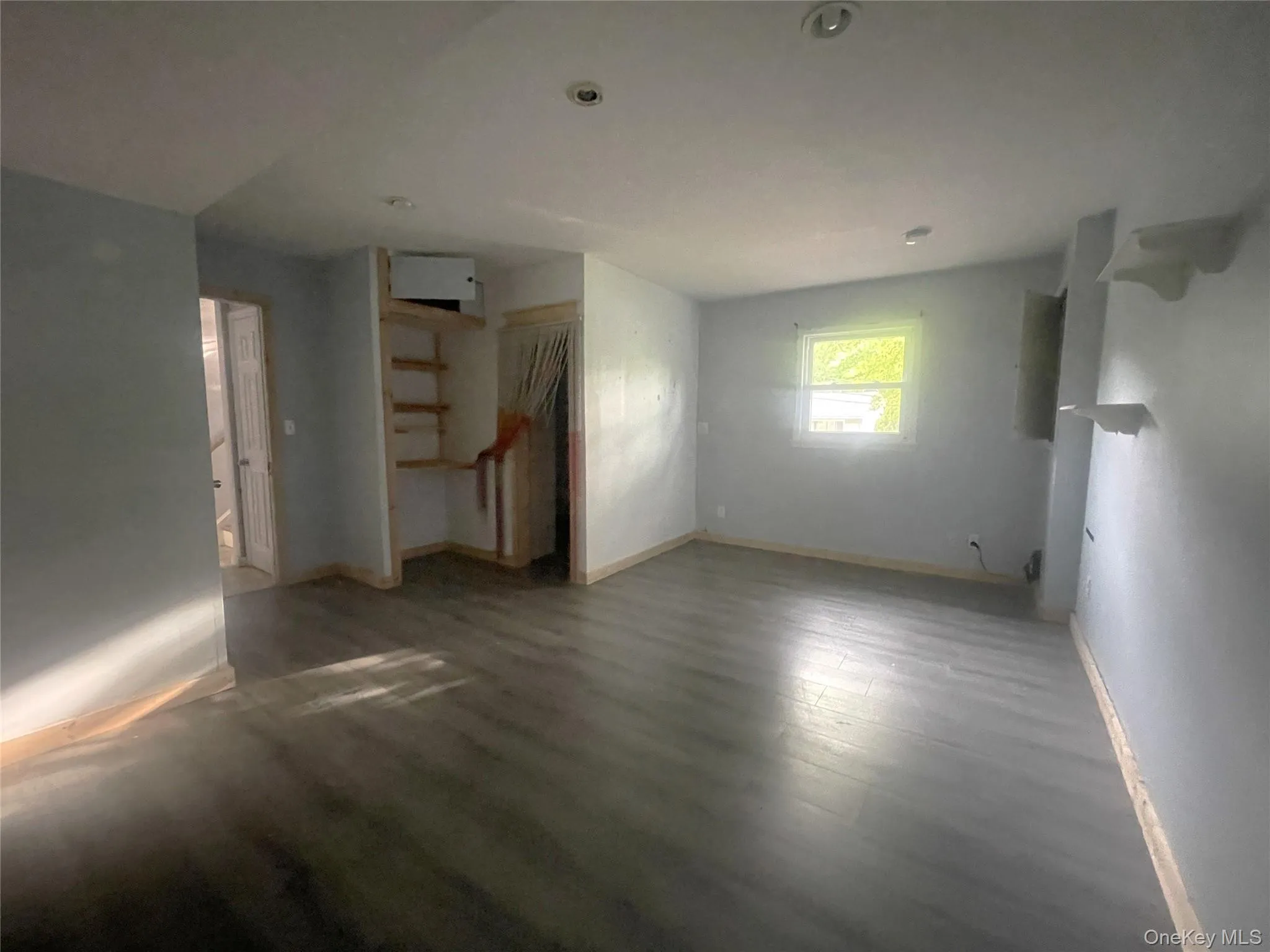 712 Manette Lane, Clarkstown, NY, 5 Bedrooms Bedrooms, 9 Rooms Rooms,2 BathroomsBathrooms,Residential,For Rent,Manette,0,1008178 712 Manette Lane, Clarkstown, NY, 5 Bedrooms Bedrooms, 9 Rooms Rooms,2 BathroomsBathrooms,Residential,For Rent,Manette,0,1008178