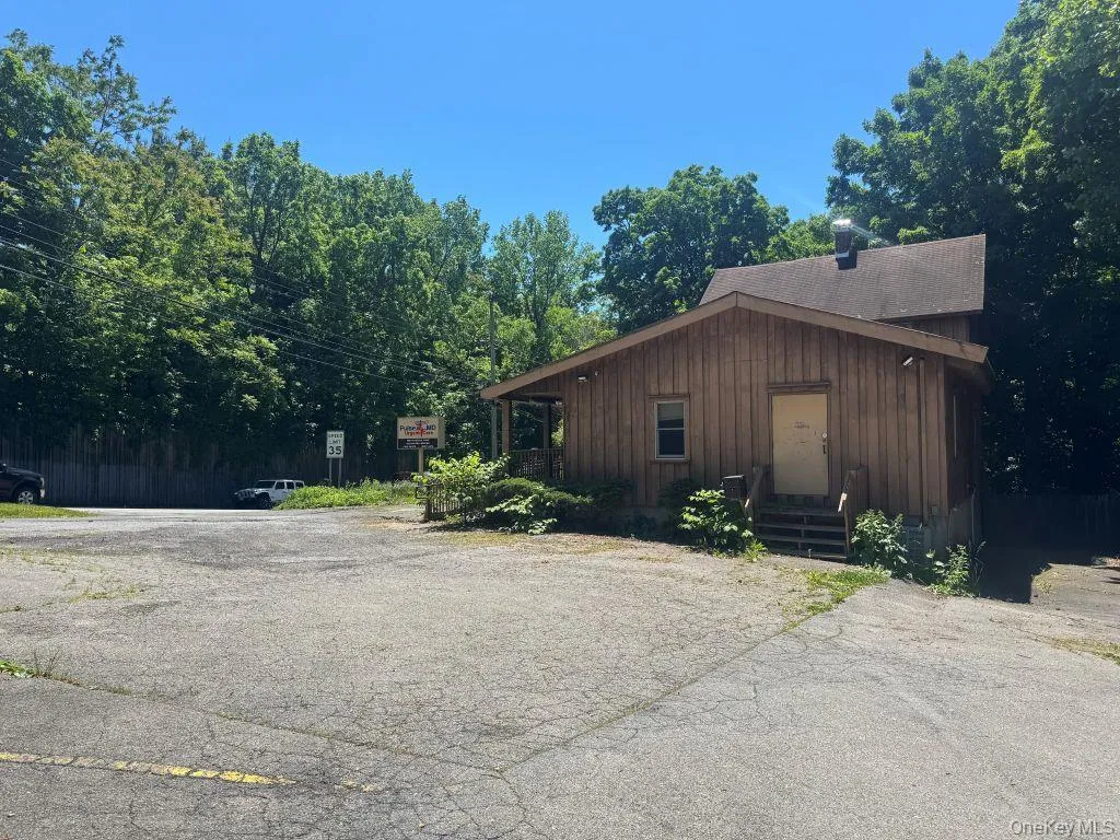 3244 Main Street, Yorktown, NY, ,Commercial Lease,For Rent,Main,0,1008180 3244 Main Street, Yorktown, NY, ,Commercial Lease,For Rent,Main,0,1008180