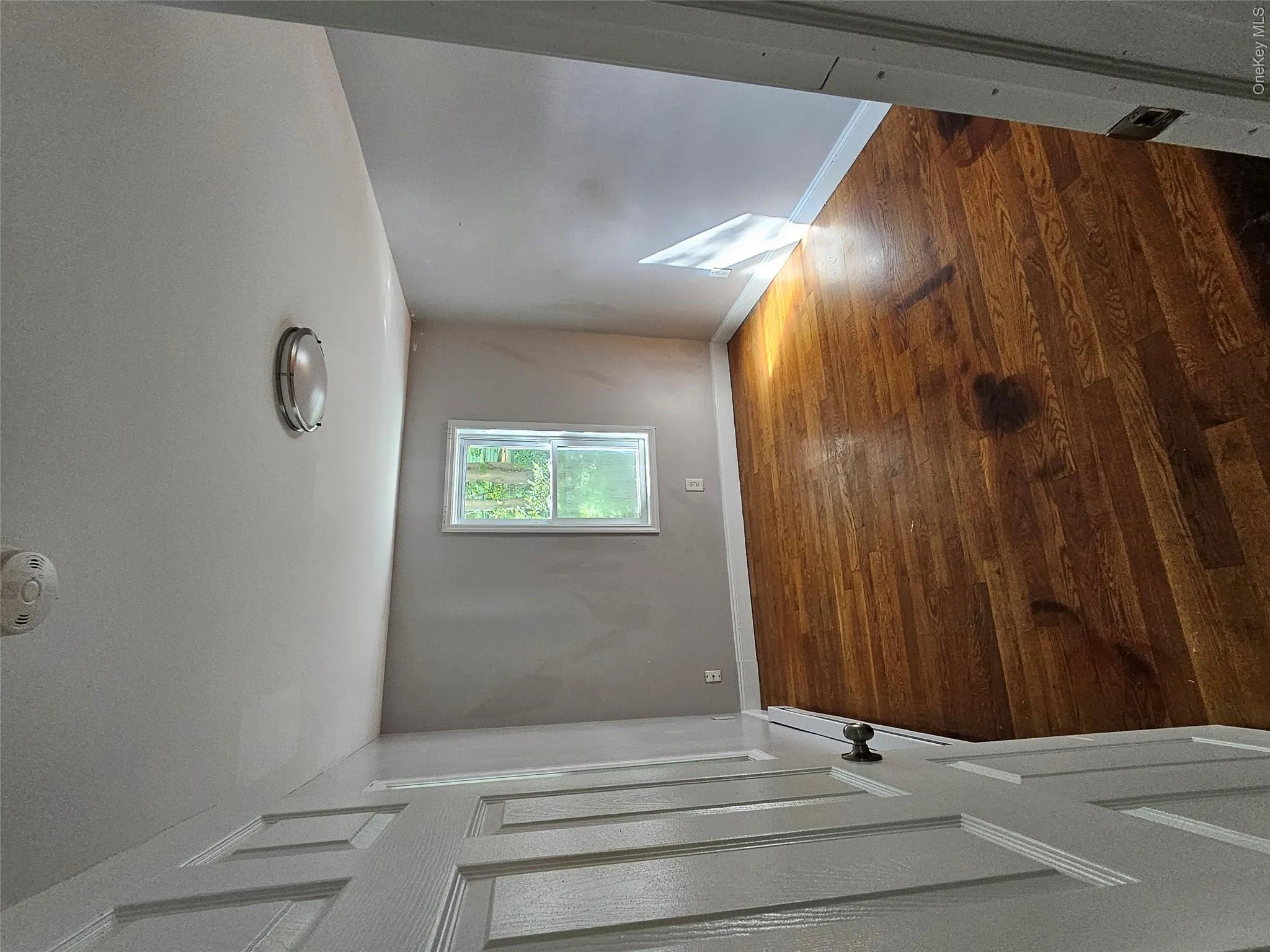 16 Monticello Street, Thompson, NY, 2 Bedrooms Bedrooms, 4 Rooms Rooms,1 BathroomBathrooms,Residential Lease,For Rent,Monticello,0,1008186 16 Monticello Street, Thompson, NY, 2 Bedrooms Bedrooms, 4 Rooms Rooms,1 BathroomBathrooms,Residential Lease,For Rent,Monticello,0,1008186