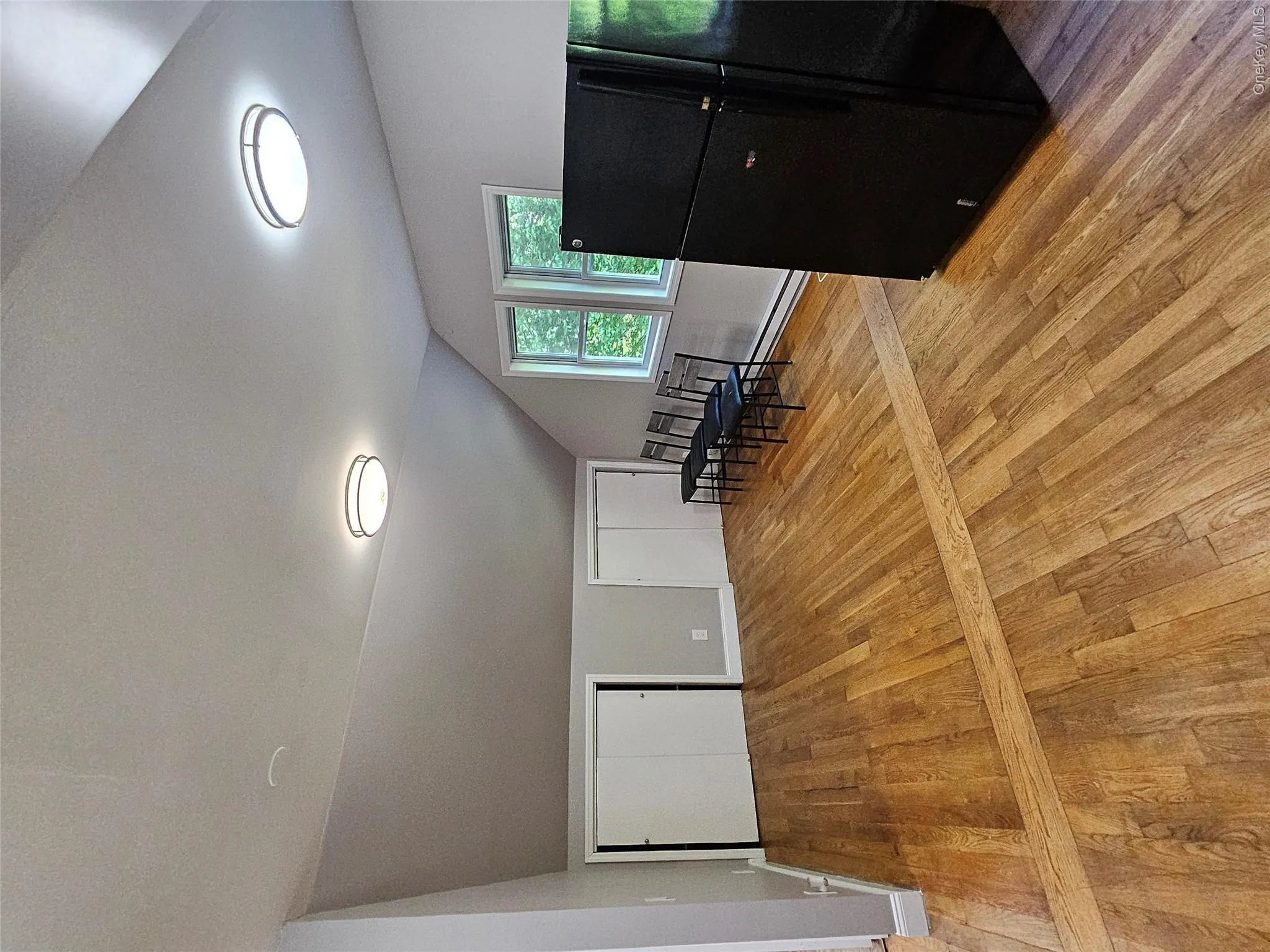 16 Monticello Street, Thompson, NY, 2 Bedrooms Bedrooms, 4 Rooms Rooms,1 BathroomBathrooms,Residential Lease,For Rent,Monticello,0,1008186 16 Monticello Street, Thompson, NY, 2 Bedrooms Bedrooms, 4 Rooms Rooms,1 BathroomBathrooms,Residential Lease,For Rent,Monticello,0,1008186