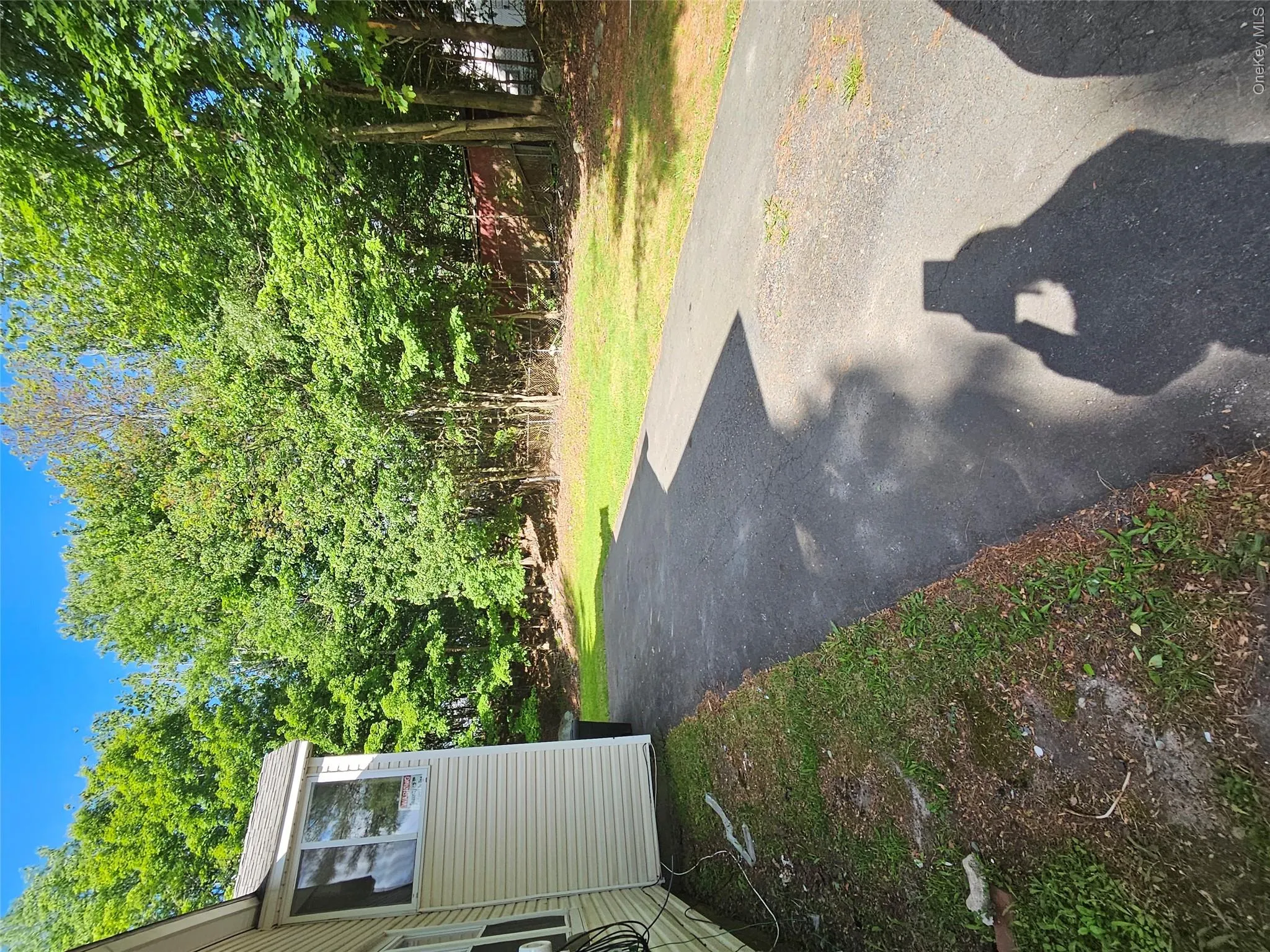 16 Monticello Street, Thompson, NY, 2 Bedrooms Bedrooms, 4 Rooms Rooms,1 BathroomBathrooms,Residential Lease,For Rent,Monticello,0,1008186 16 Monticello Street, Thompson, NY, 2 Bedrooms Bedrooms, 4 Rooms Rooms,1 BathroomBathrooms,Residential Lease,For Rent,Monticello,0,1008186