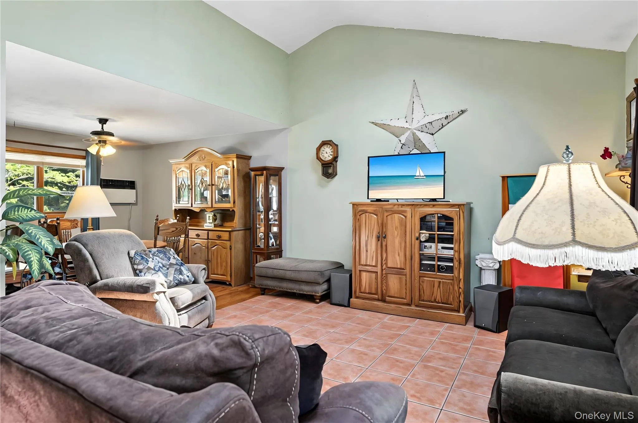 44 Aliperti Road, Riverhead, NY, 3 Bedrooms Bedrooms, 6 Rooms Rooms,2 BathroomsBathrooms,Residential,For Rent,Aliperti,0,1008189 44 Aliperti Road, Riverhead, NY, 3 Bedrooms Bedrooms, 6 Rooms Rooms,2 BathroomsBathrooms,Residential,For Rent,Aliperti,0,1008189