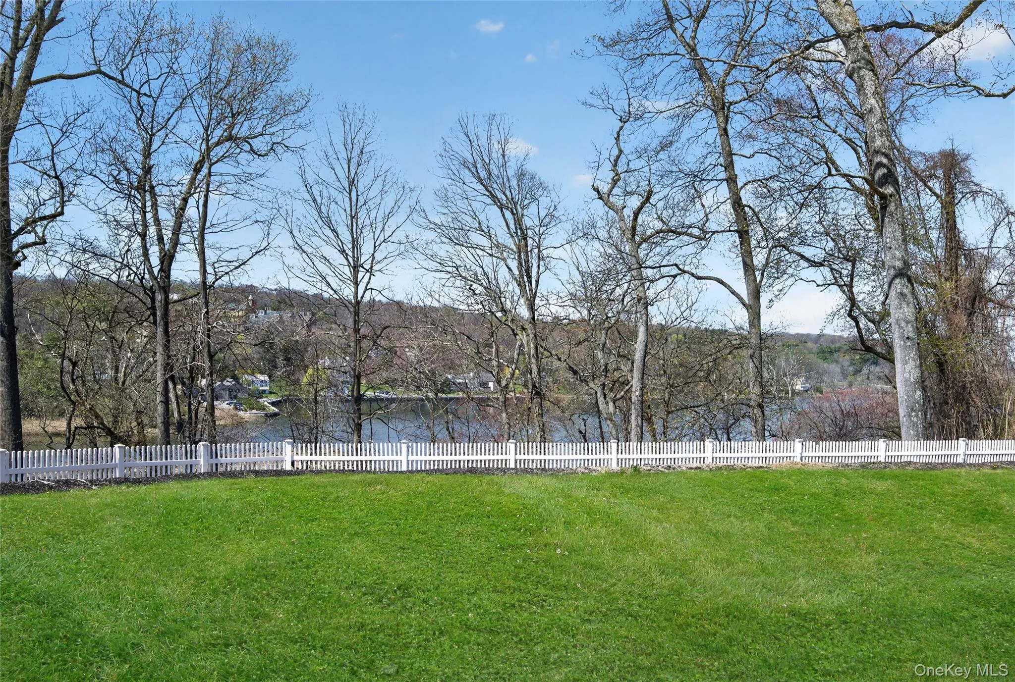 261 Harbor Road, Huntington, NY, 3 Bedrooms Bedrooms, 8 Rooms Rooms,2 BathroomsBathrooms,Residential,For Rent,Harbor,0,KEY1008198 261 Harbor Road, Huntington, NY, 3 Bedrooms Bedrooms, 8 Rooms Rooms,2 BathroomsBathrooms,Residential,For Rent,Harbor,0,KEY1008198