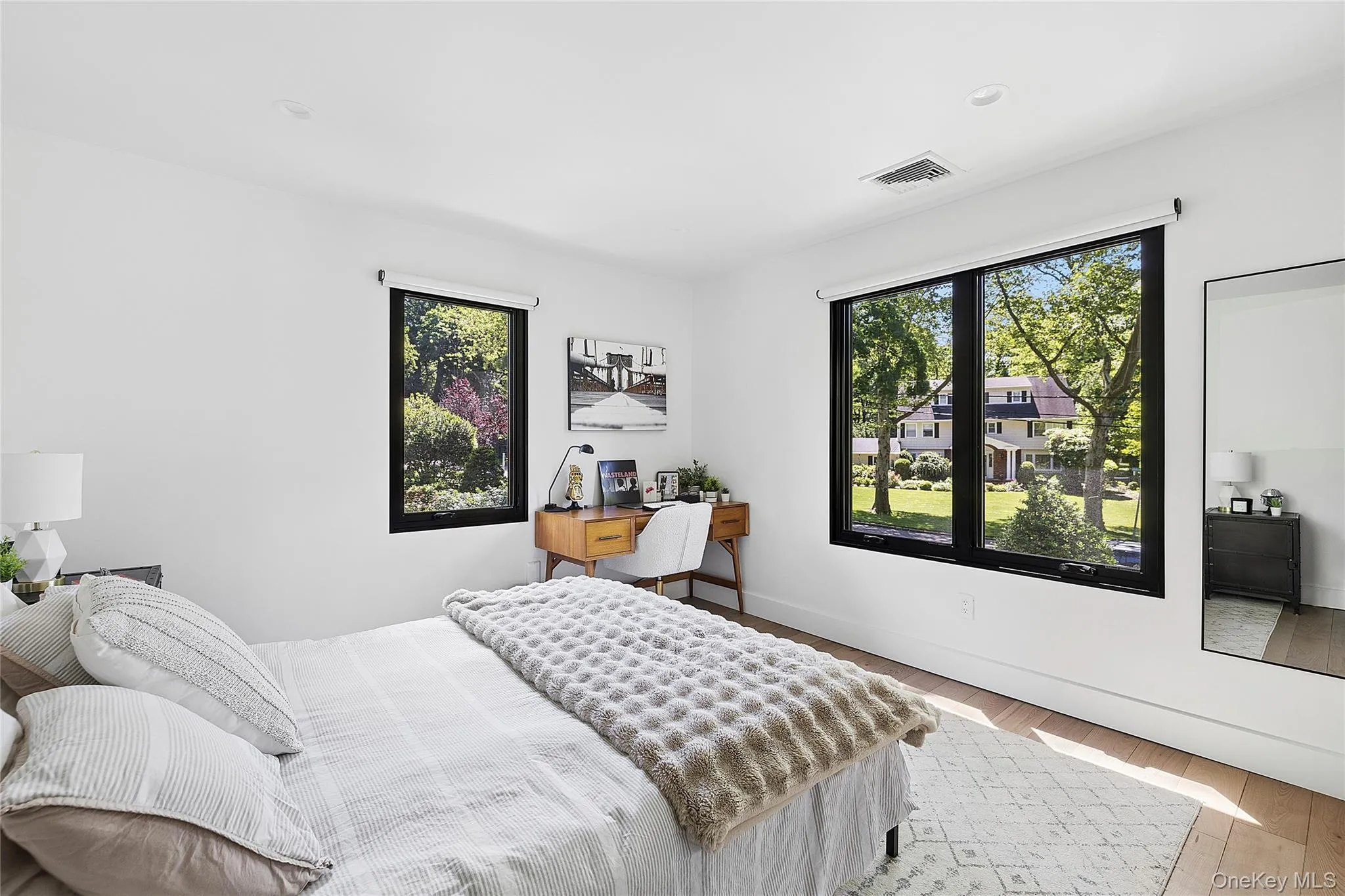 112 Huntington Road, North Hempstead, NY, 3 Bedrooms Bedrooms, 10 Rooms Rooms,2 BathroomsBathrooms,Residential Lease,For Rent,Huntington,0,1008206 112 Huntington Road, North Hempstead, NY, 3 Bedrooms Bedrooms, 10 Rooms Rooms,2 BathroomsBathrooms,Residential Lease,For Rent,Huntington,0,1008206