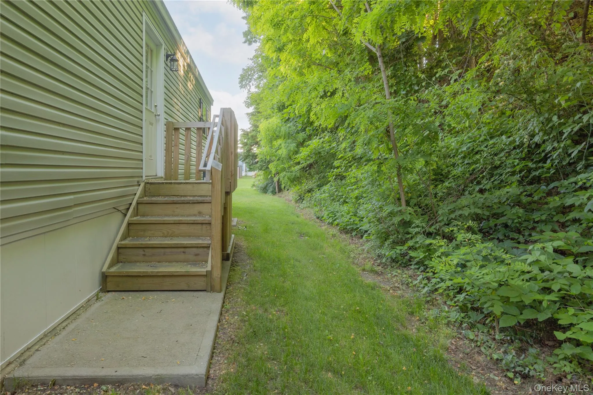 24 Leeward Lane, Stony Point, NY, 3 Bedrooms Bedrooms, 8 Rooms Rooms,2 BathroomsBathrooms,Residential,For Rent,Leeward,0,1008207 24 Leeward Lane, Stony Point, NY, 3 Bedrooms Bedrooms, 8 Rooms Rooms,2 BathroomsBathrooms,Residential,For Rent,Leeward,0,1008207