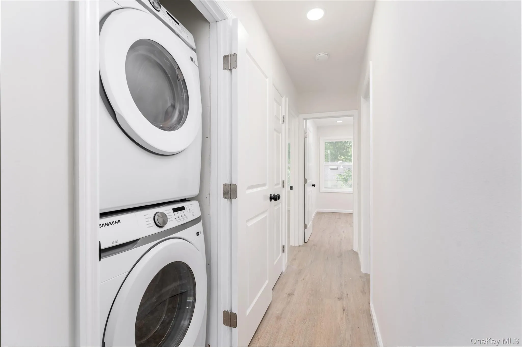 8 Brush Road, Brookhaven, NY, 4 Bedrooms Bedrooms, 8 Rooms Rooms,2 BathroomsBathrooms,Residential,For Rent,Brush,0,1008212 8 Brush Road, Brookhaven, NY, 4 Bedrooms Bedrooms, 8 Rooms Rooms,2 BathroomsBathrooms,Residential,For Rent,Brush,0,1008212