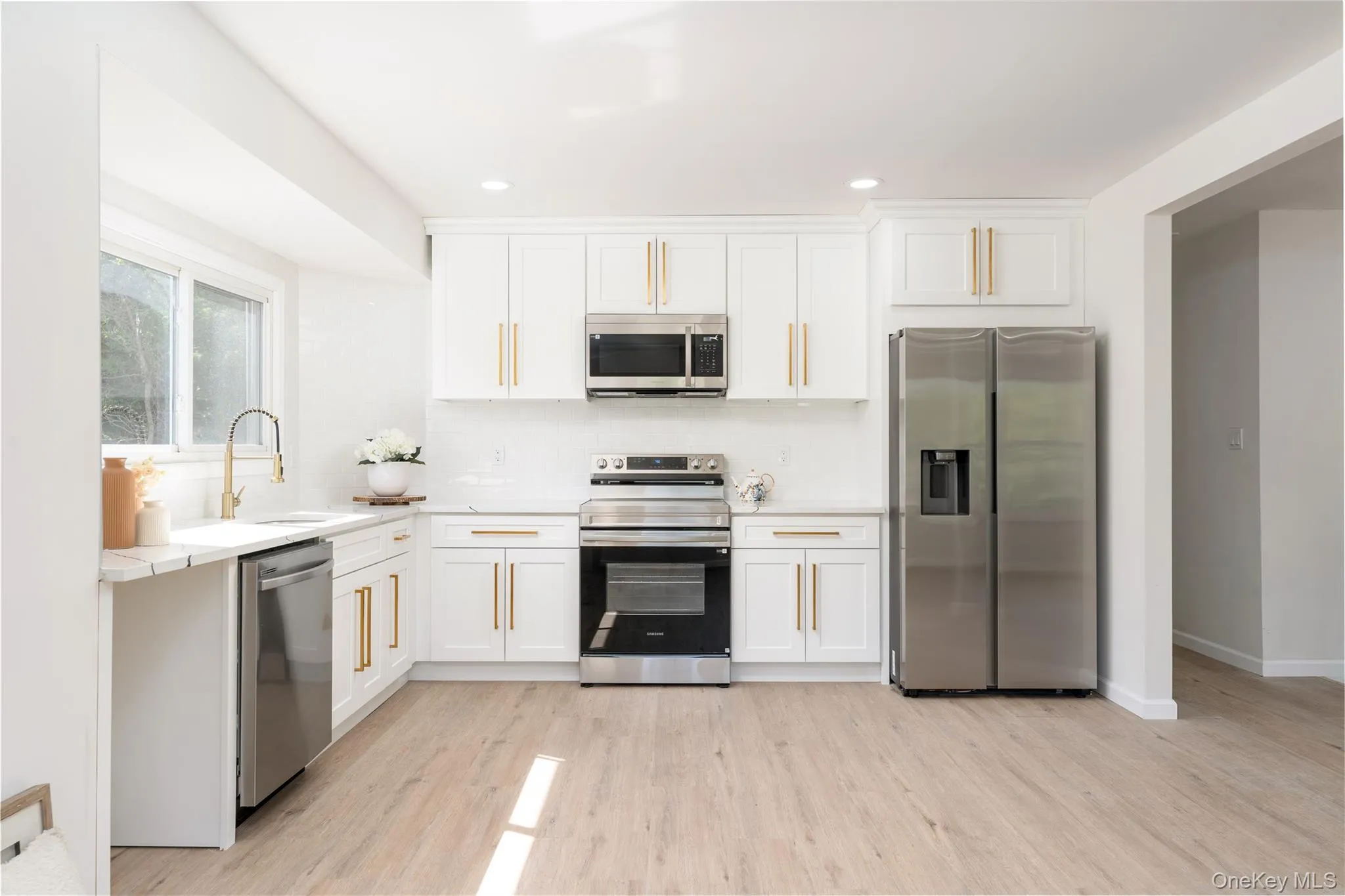 8 Brush Road, Brookhaven, NY, 4 Bedrooms Bedrooms, 8 Rooms Rooms,2 BathroomsBathrooms,Residential,For Rent,Brush,0,1008212 8 Brush Road, Brookhaven, NY, 4 Bedrooms Bedrooms, 8 Rooms Rooms,2 BathroomsBathrooms,Residential,For Rent,Brush,0,1008212