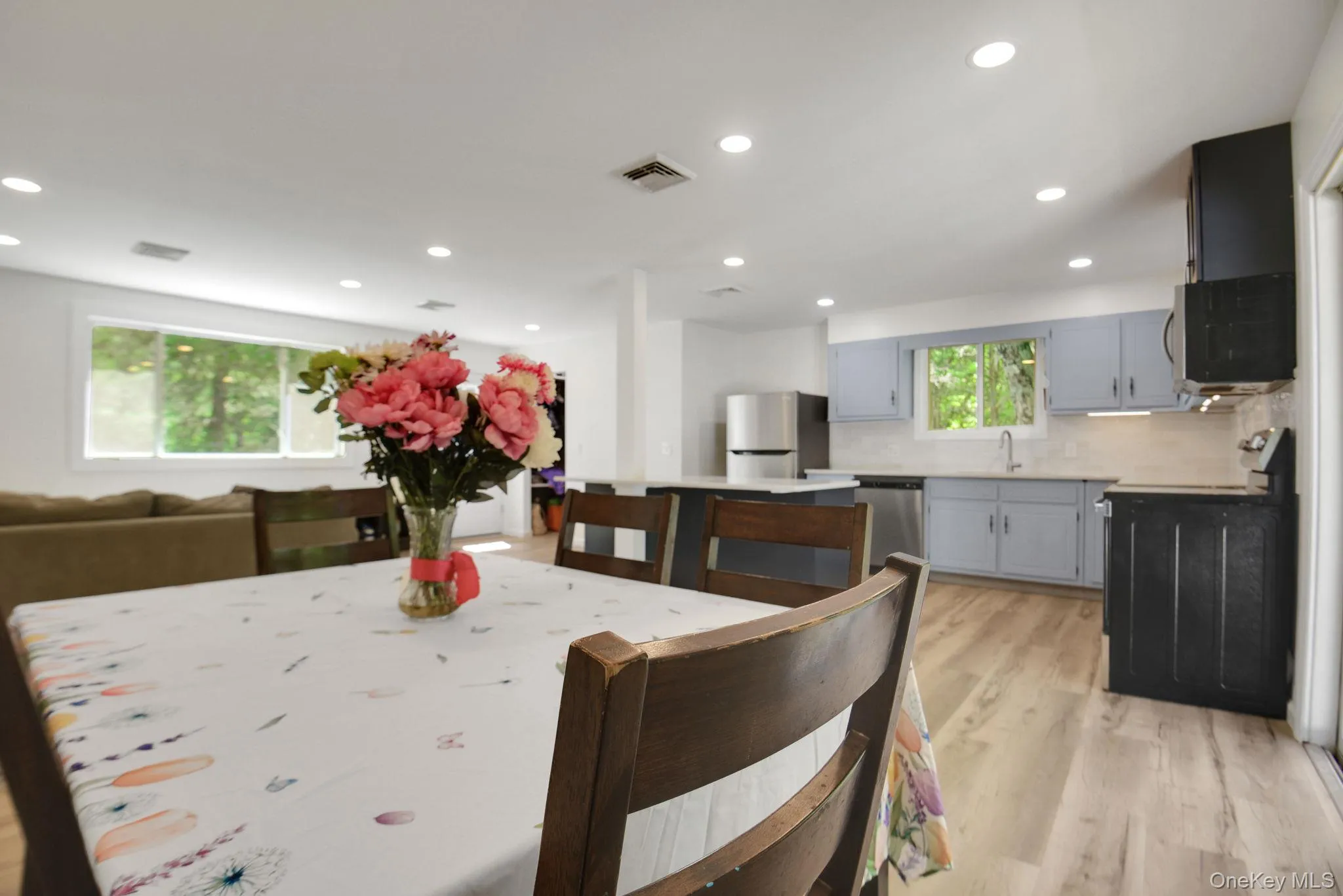 287 Norton Road, Red Hook, NY, 3 Bedrooms Bedrooms, 9 Rooms Rooms,2 BathroomsBathrooms,Residential,For Rent,Norton,0,1008213 287 Norton Road, Red Hook, NY, 3 Bedrooms Bedrooms, 9 Rooms Rooms,2 BathroomsBathrooms,Residential,For Rent,Norton,0,1008213