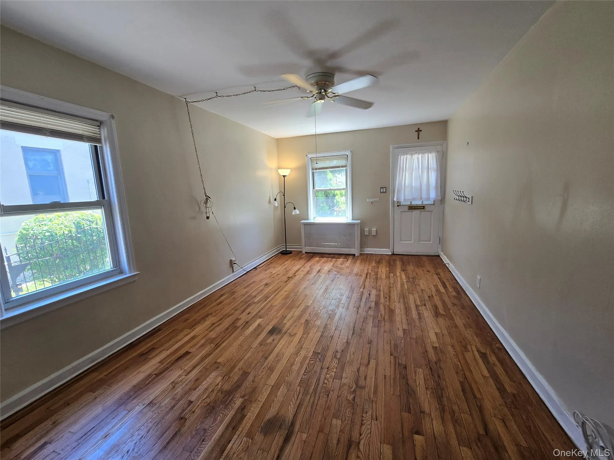 209-43 35 Avenue, New York, NY, 2 Bedrooms Bedrooms, 4 Rooms Rooms,1 BathroomBathrooms,Residential,For Rent,35,0,1008214 209-43 35 Avenue, New York, NY, 2 Bedrooms Bedrooms, 4 Rooms Rooms,1 BathroomBathrooms,Residential,For Rent,35,0,1008214