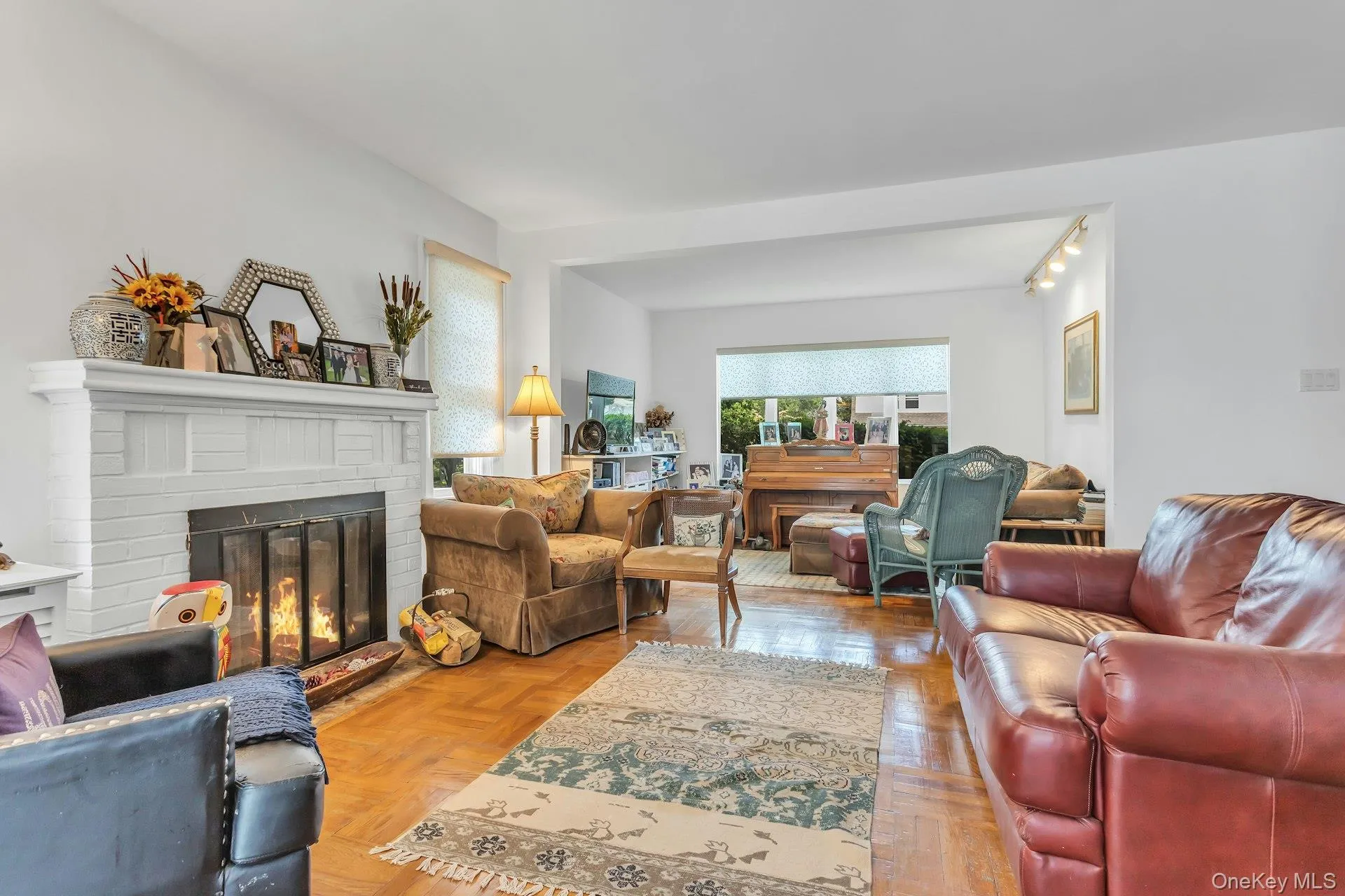 4612 Fayette Place, North Hempstead, NY, 3 Bedrooms Bedrooms, 8 Rooms Rooms,1 BathroomBathrooms,Residential,For Rent,Fayette,0,1008215 4612 Fayette Place, North Hempstead, NY, 3 Bedrooms Bedrooms, 8 Rooms Rooms,1 BathroomBathrooms,Residential,For Rent,Fayette,0,1008215