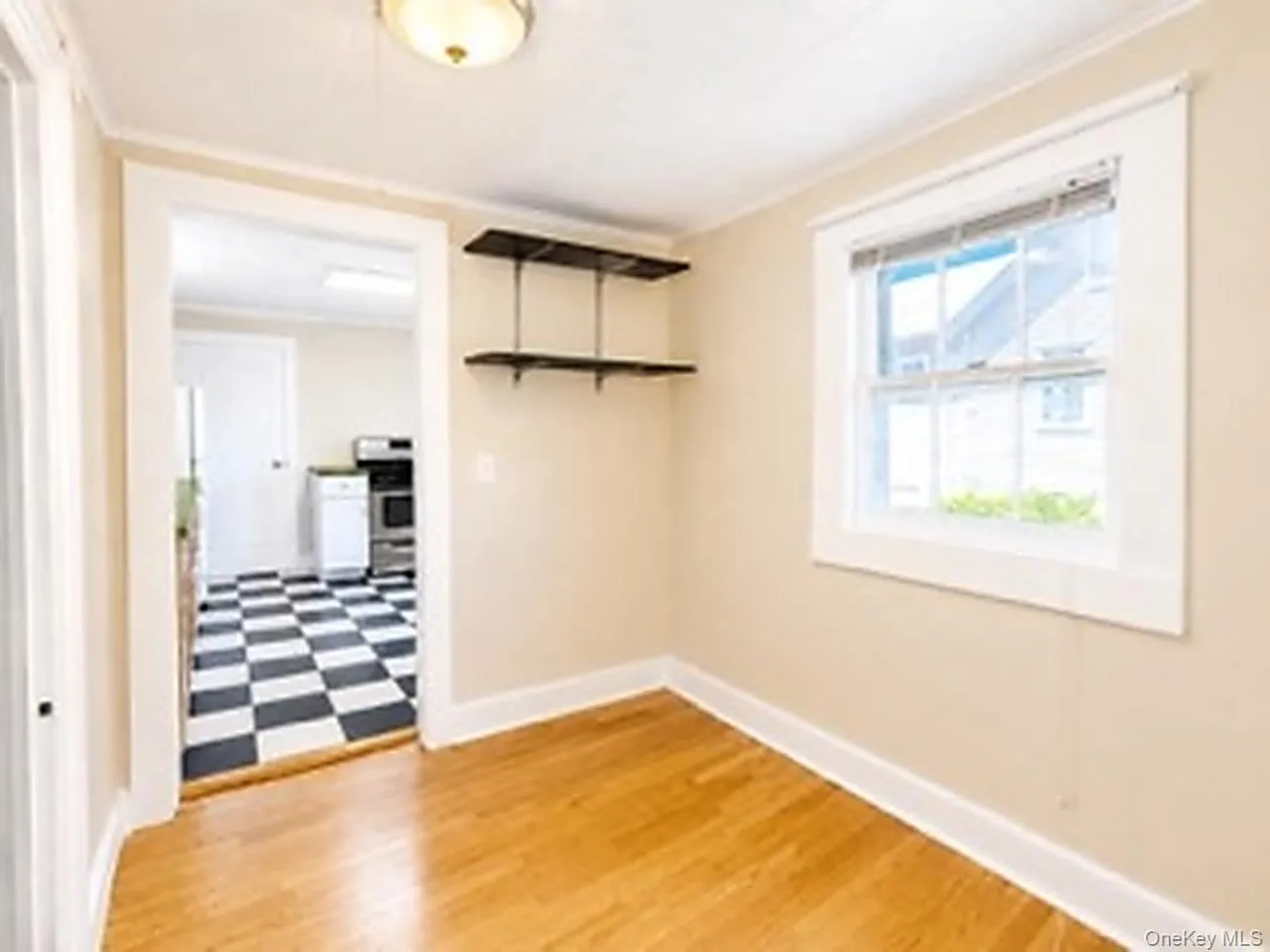42 Summit Street, Orangetown, NY, 1 Bedroom Bedrooms, 3 Rooms Rooms,1 BathroomBathrooms,Residential Lease,For Rent,Summit,0,1008217 42 Summit Street, Orangetown, NY, 1 Bedroom Bedrooms, 3 Rooms Rooms,1 BathroomBathrooms,Residential Lease,For Rent,Summit,0,1008217