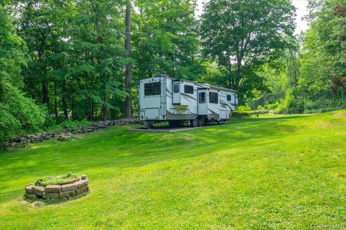 13 Jacks Pond Road, Newburgh (town), NY, 3 Bedrooms Bedrooms, 7 Rooms Rooms,2 BathroomsBathrooms,Residential,For Rent,Jacks Pond,0,1008222 13 Jacks Pond Road, Newburgh (town), NY, 3 Bedrooms Bedrooms, 7 Rooms Rooms,2 BathroomsBathrooms,Residential,For Rent,Jacks Pond,0,1008222