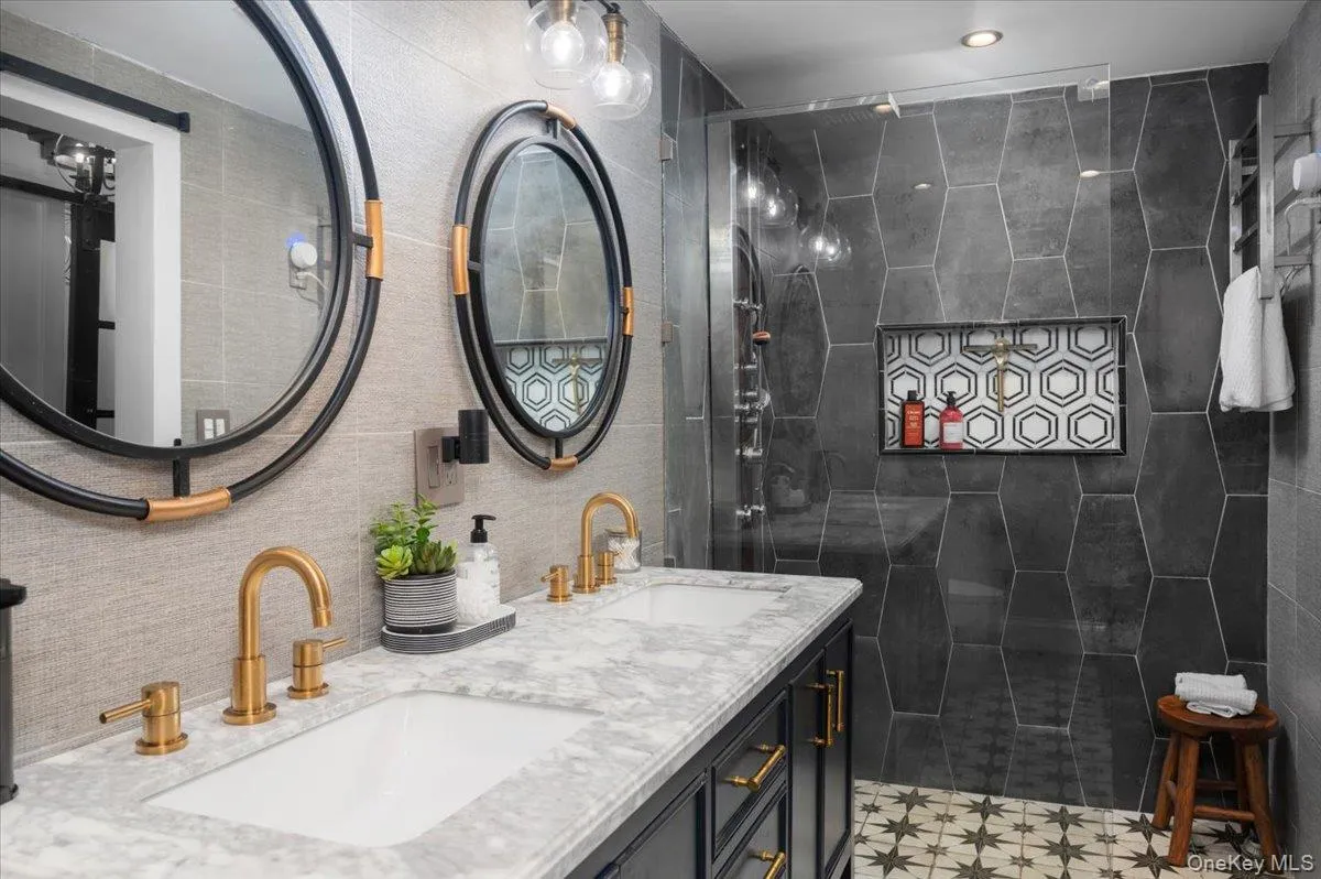 13 Jacks Pond Road, Newburgh (town), NY, 3 Bedrooms Bedrooms, 7 Rooms Rooms,2 BathroomsBathrooms,Residential,For Rent,Jacks Pond,0,1008222 13 Jacks Pond Road, Newburgh (town), NY, 3 Bedrooms Bedrooms, 7 Rooms Rooms,2 BathroomsBathrooms,Residential,For Rent,Jacks Pond,0,1008222