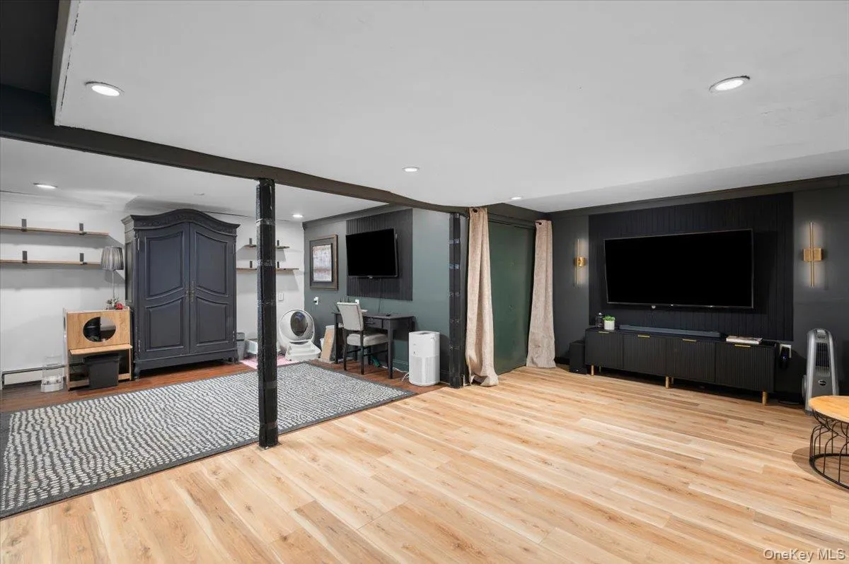 13 Jacks Pond Road, Newburgh (town), NY, 3 Bedrooms Bedrooms, 7 Rooms Rooms,2 BathroomsBathrooms,Residential,For Rent,Jacks Pond,0,1008222 13 Jacks Pond Road, Newburgh (town), NY, 3 Bedrooms Bedrooms, 7 Rooms Rooms,2 BathroomsBathrooms,Residential,For Rent,Jacks Pond,0,1008222