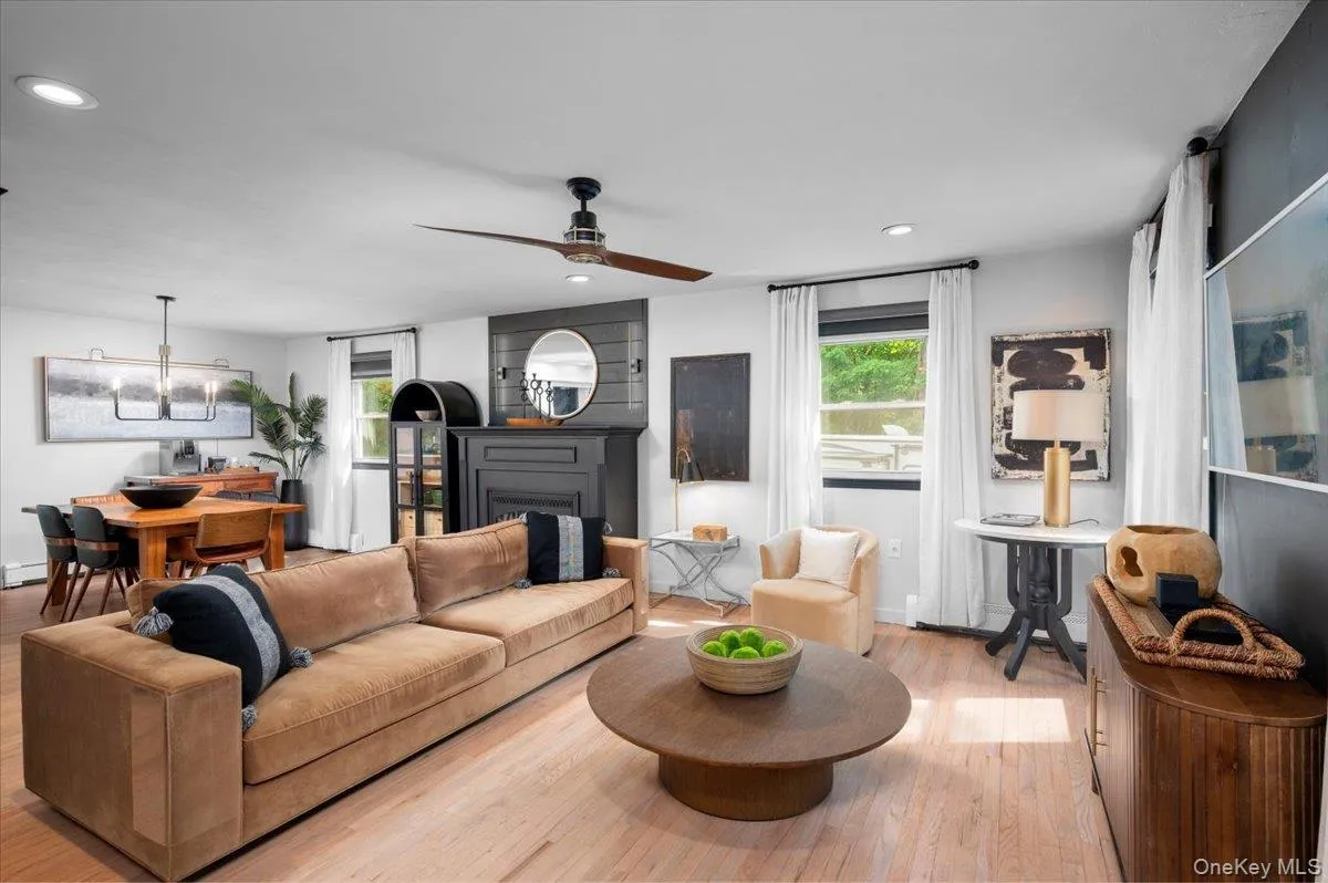 13 Jacks Pond Road, Newburgh (town), NY, 3 Bedrooms Bedrooms, 7 Rooms Rooms,2 BathroomsBathrooms,Residential,For Rent,Jacks Pond,0,1008222 13 Jacks Pond Road, Newburgh (town), NY, 3 Bedrooms Bedrooms, 7 Rooms Rooms,2 BathroomsBathrooms,Residential,For Rent,Jacks Pond,0,1008222