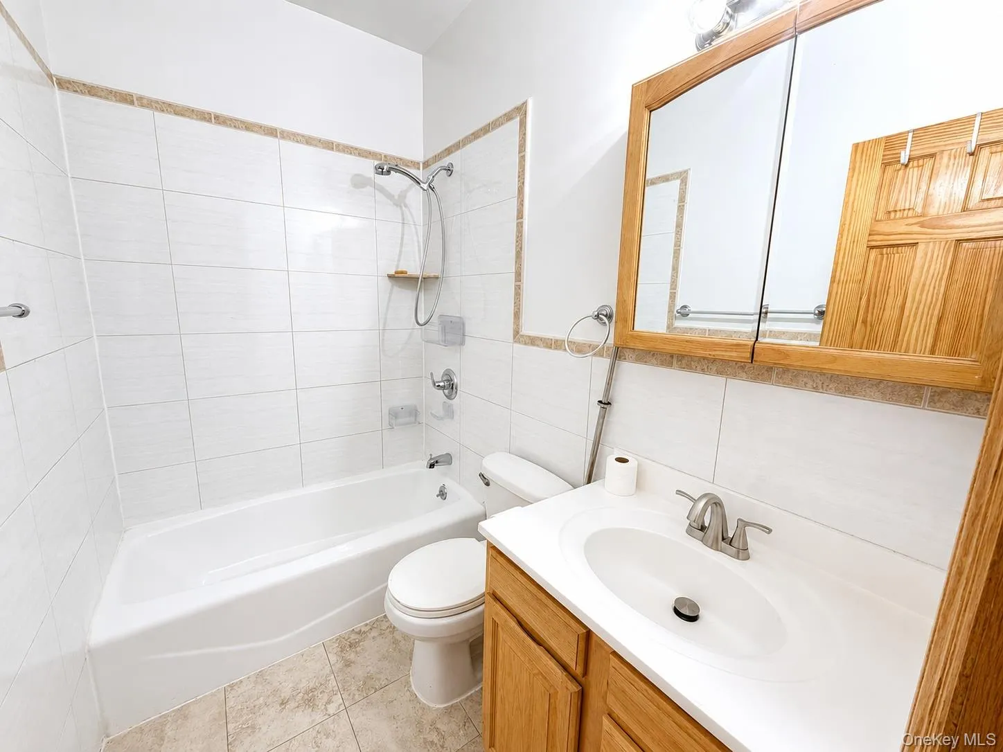 42 N Village, Hempstead, NY, 1 Bedroom Bedrooms, 4 Rooms Rooms,1 BathroomBathrooms,Residential Lease,For Rent,N Village,0,1008227 42 N Village, Hempstead, NY, 1 Bedroom Bedrooms, 4 Rooms Rooms,1 BathroomBathrooms,Residential Lease,For Rent,N Village,0,1008227