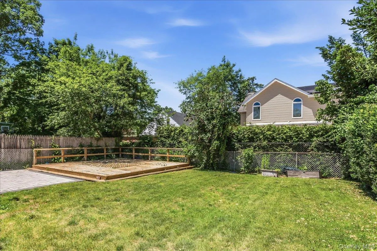 588 Adams Avenue, Hempstead, NY, 5 Bedrooms Bedrooms, 8 Rooms Rooms,2 BathroomsBathrooms,Residential,For Rent,Adams,0,1008228 588 Adams Avenue, Hempstead, NY, 5 Bedrooms Bedrooms, 8 Rooms Rooms,2 BathroomsBathrooms,Residential,For Rent,Adams,0,1008228