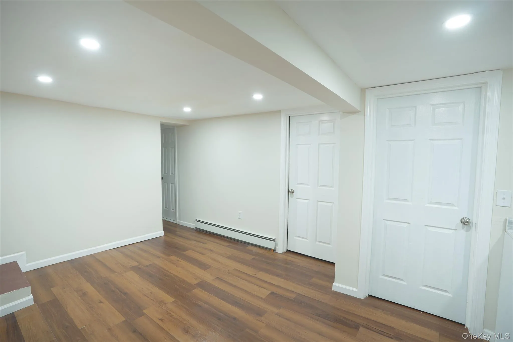 144 Carleton Avenue, Islip, NY, 6 Bedrooms Bedrooms, 13 Rooms Rooms,4 BathroomsBathrooms,Residential,For Rent,Carleton,0,1008234 144 Carleton Avenue, Islip, NY, 6 Bedrooms Bedrooms, 13 Rooms Rooms,4 BathroomsBathrooms,Residential,For Rent,Carleton,0,1008234