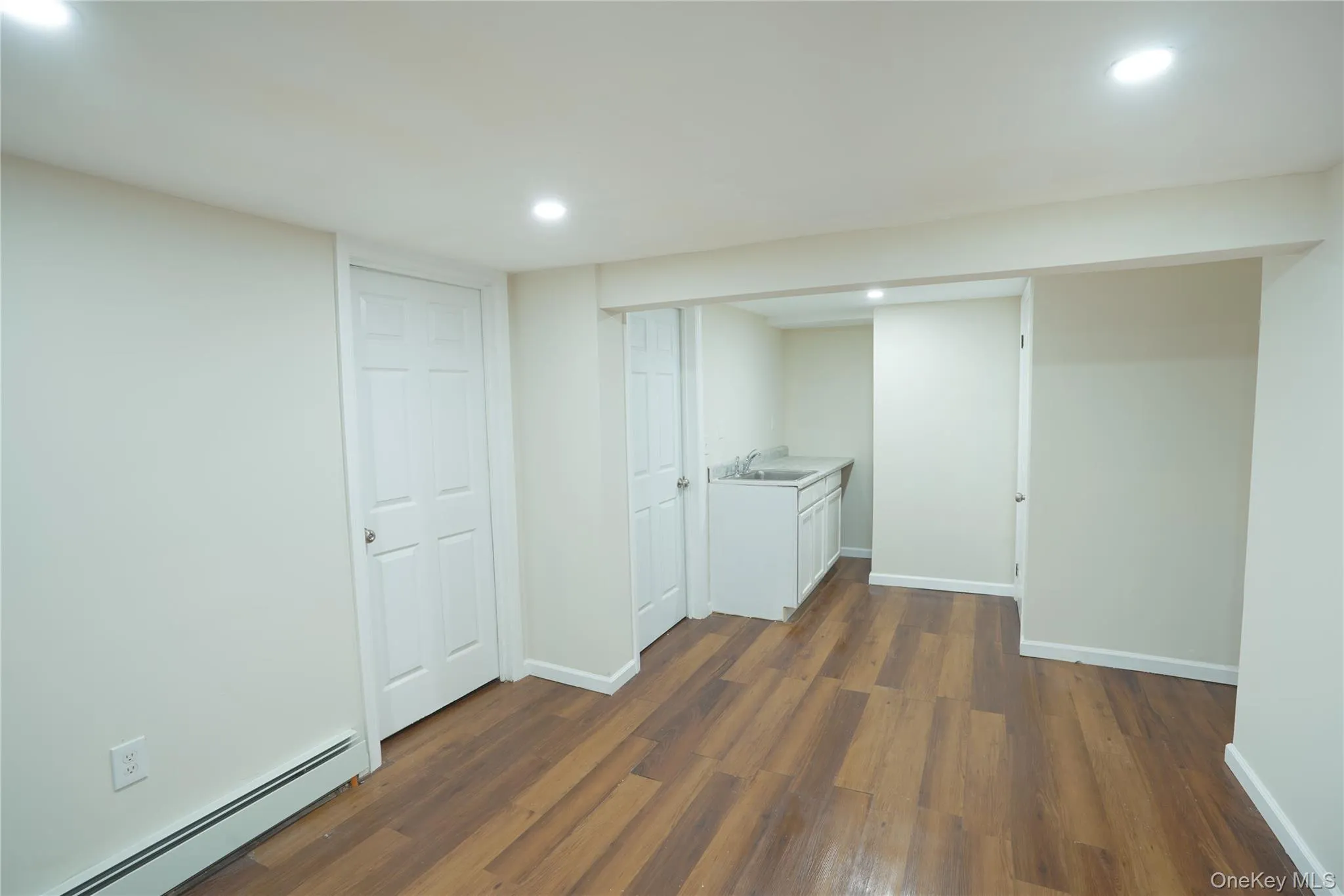 144 Carleton Avenue, Islip, NY, 6 Bedrooms Bedrooms, 13 Rooms Rooms,4 BathroomsBathrooms,Residential,For Rent,Carleton,0,1008234 144 Carleton Avenue, Islip, NY, 6 Bedrooms Bedrooms, 13 Rooms Rooms,4 BathroomsBathrooms,Residential,For Rent,Carleton,0,1008234