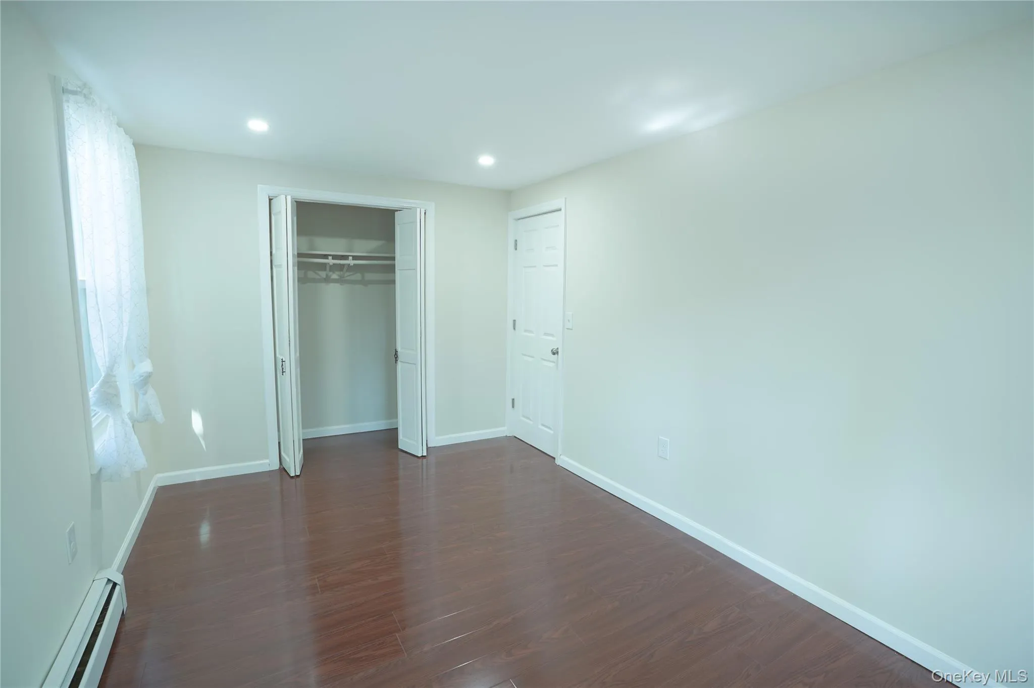 144 Carleton Avenue, Islip, NY, 6 Bedrooms Bedrooms, 13 Rooms Rooms,4 BathroomsBathrooms,Residential,For Rent,Carleton,0,1008234 144 Carleton Avenue, Islip, NY, 6 Bedrooms Bedrooms, 13 Rooms Rooms,4 BathroomsBathrooms,Residential,For Rent,Carleton,0,1008234
