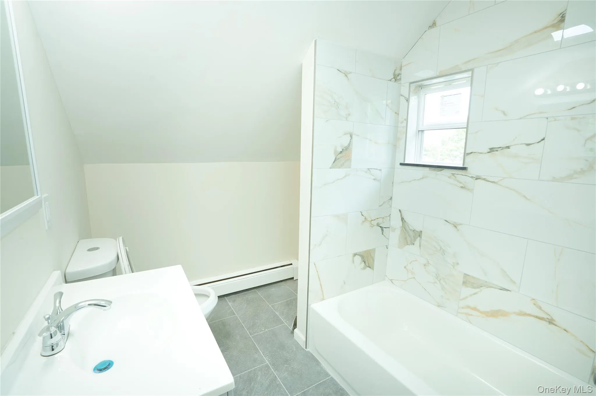 144 Carleton Avenue, Islip, NY, 6 Bedrooms Bedrooms, 13 Rooms Rooms,4 BathroomsBathrooms,Residential,For Rent,Carleton,0,1008234 144 Carleton Avenue, Islip, NY, 6 Bedrooms Bedrooms, 13 Rooms Rooms,4 BathroomsBathrooms,Residential,For Rent,Carleton,0,1008234