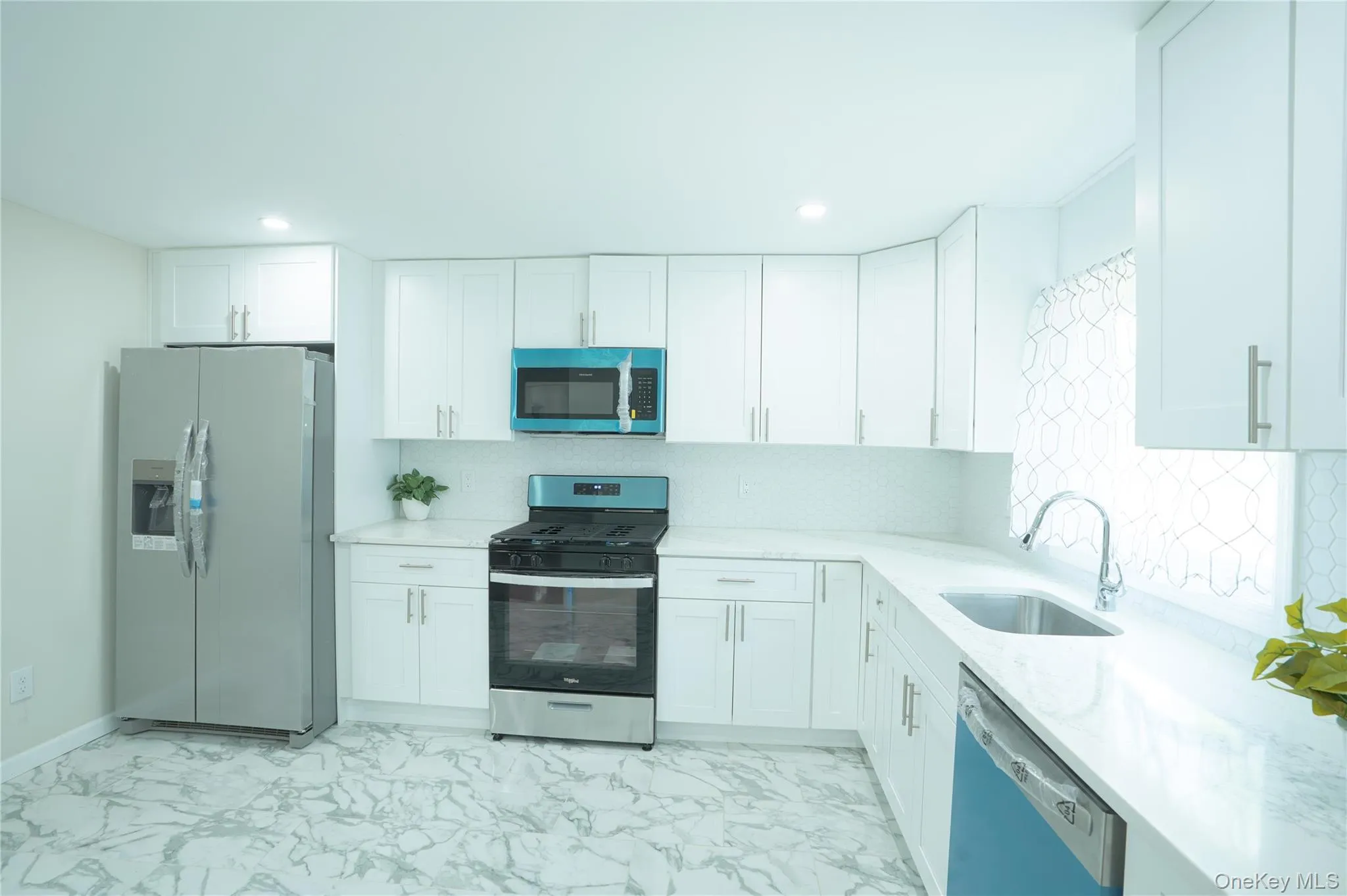 144 Carleton Avenue, Islip, NY, 6 Bedrooms Bedrooms, 13 Rooms Rooms,4 BathroomsBathrooms,Residential,For Rent,Carleton,0,1008234 144 Carleton Avenue, Islip, NY, 6 Bedrooms Bedrooms, 13 Rooms Rooms,4 BathroomsBathrooms,Residential,For Rent,Carleton,0,1008234