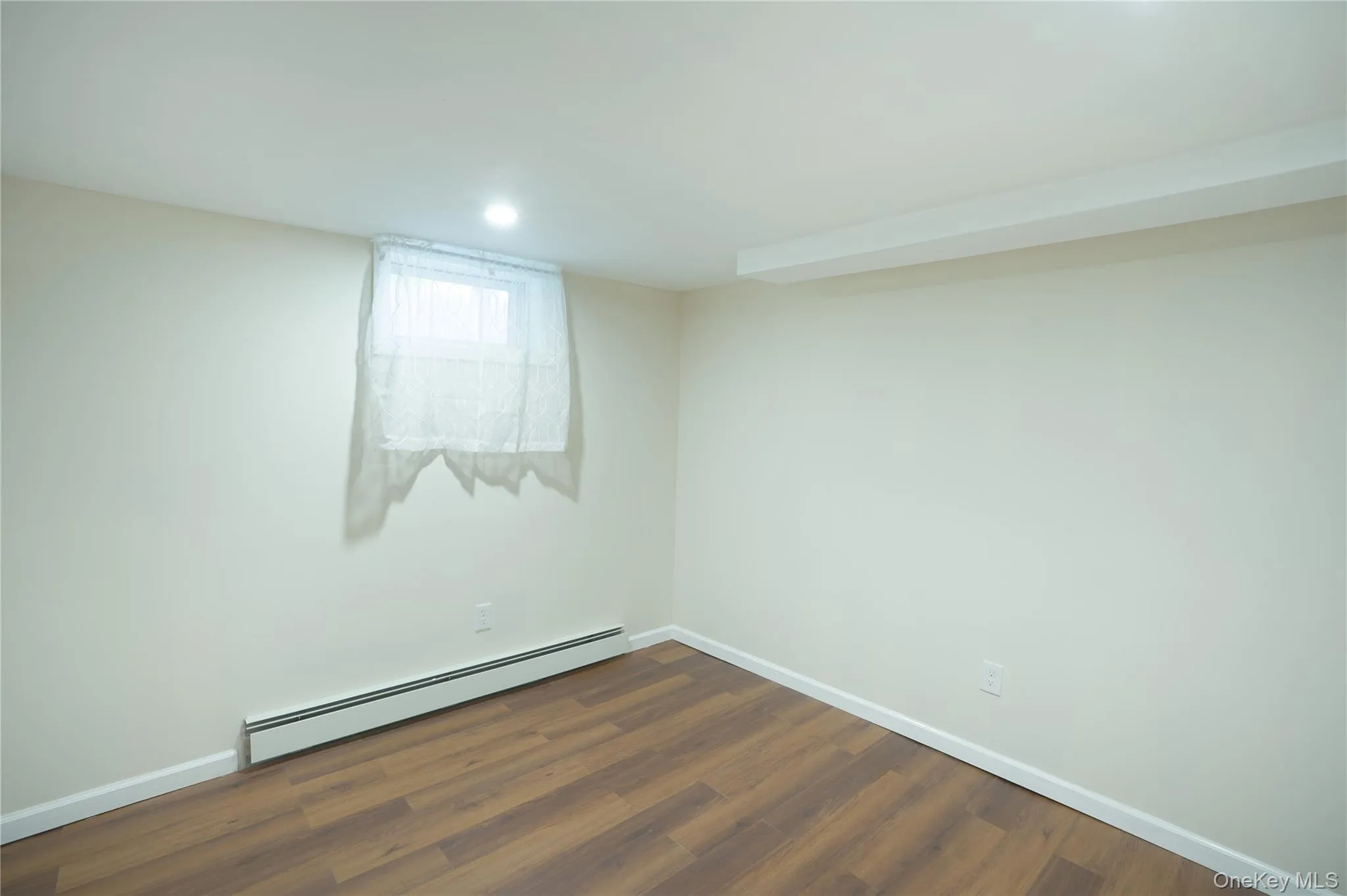 144 Carleton Avenue, Islip, NY, 6 Bedrooms Bedrooms, 13 Rooms Rooms,4 BathroomsBathrooms,Residential,For Rent,Carleton,0,1008234 144 Carleton Avenue, Islip, NY, 6 Bedrooms Bedrooms, 13 Rooms Rooms,4 BathroomsBathrooms,Residential,For Rent,Carleton,0,1008234