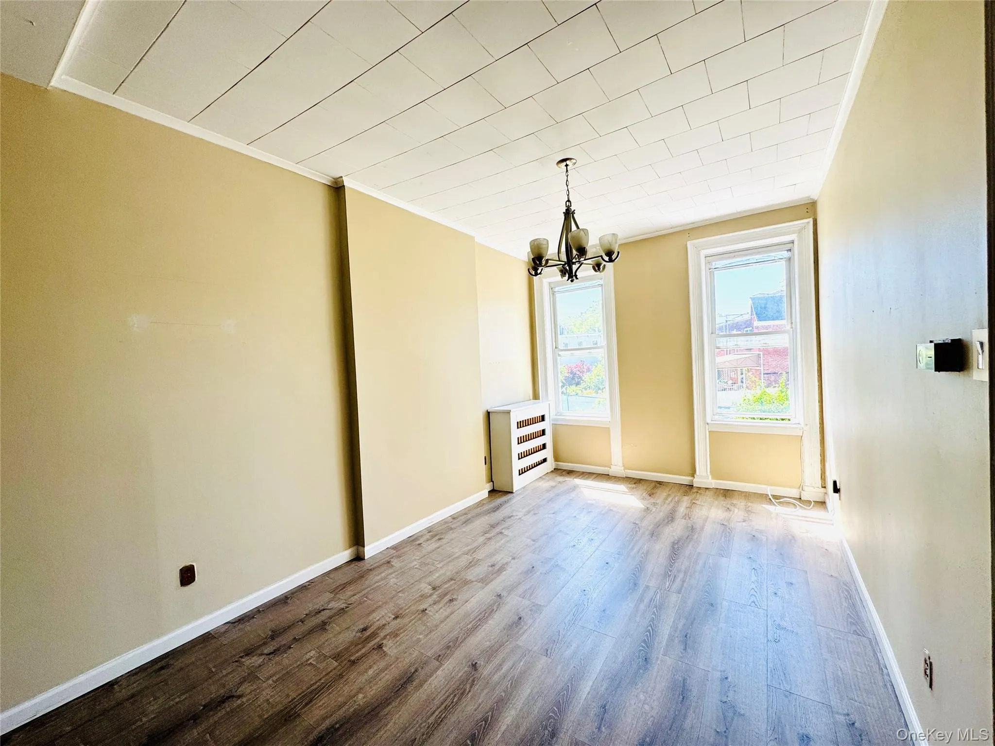 6008 78th Avenue, New York, NY, 3 Bedrooms Bedrooms, 5 Rooms Rooms,1 BathroomBathrooms,Residential Lease,For Rent,78th,0,1008236 6008 78th Avenue, New York, NY, 3 Bedrooms Bedrooms, 5 Rooms Rooms,1 BathroomBathrooms,Residential Lease,For Rent,78th,0,1008236