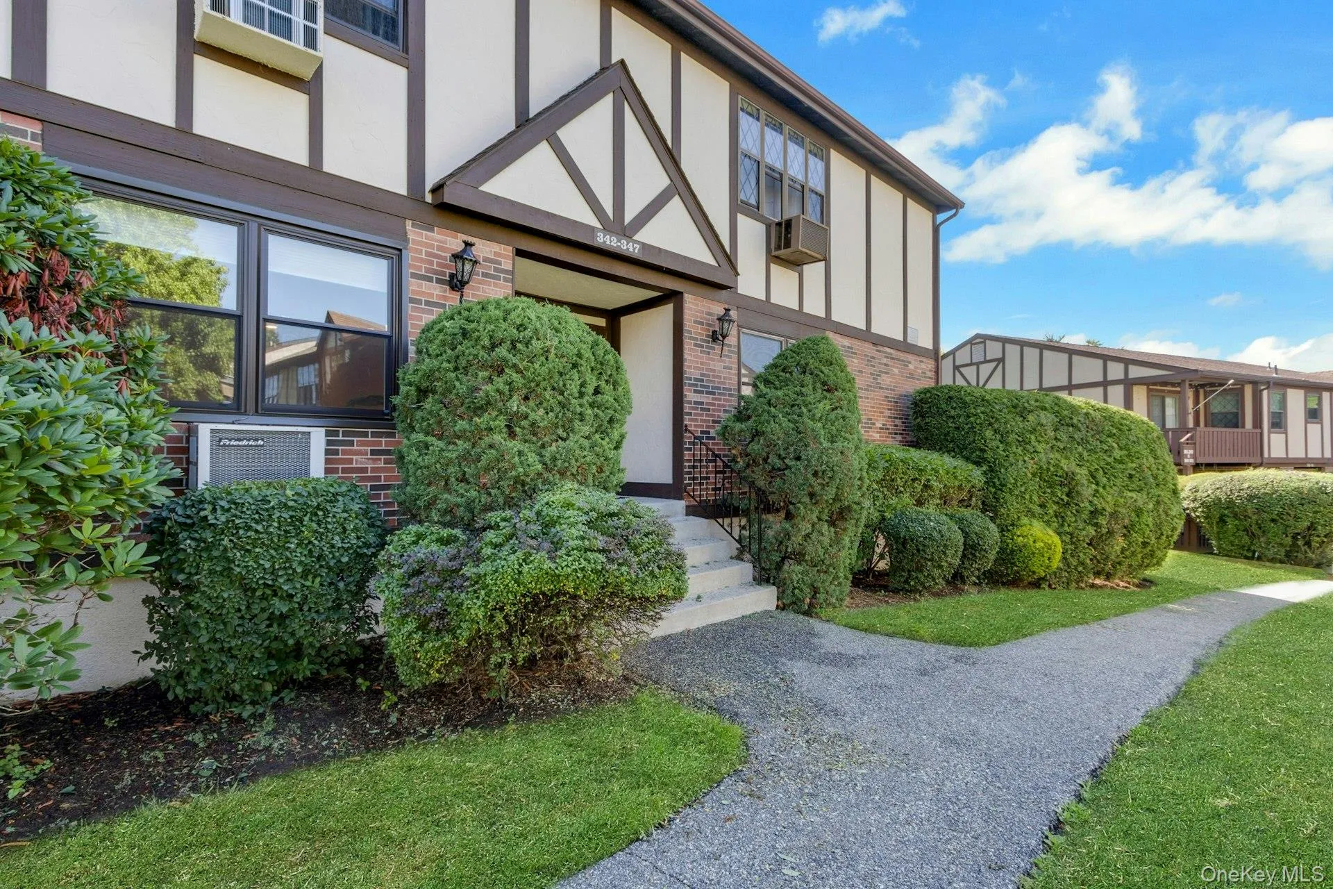 342 Sierra Vista Lane, Clarkstown, NY, 1 Bedroom Bedrooms, 2 Rooms Rooms,1 BathroomBathrooms,Residential,For Rent,Sierra Vista,0,1008238 342 Sierra Vista Lane, Clarkstown, NY, 1 Bedroom Bedrooms, 2 Rooms Rooms,1 BathroomBathrooms,Residential,For Rent,Sierra Vista,0,1008238