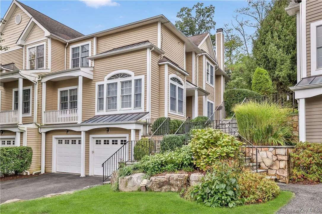 Townhome in Whippoorwill Hills Townhome in Whippoorwill Hills