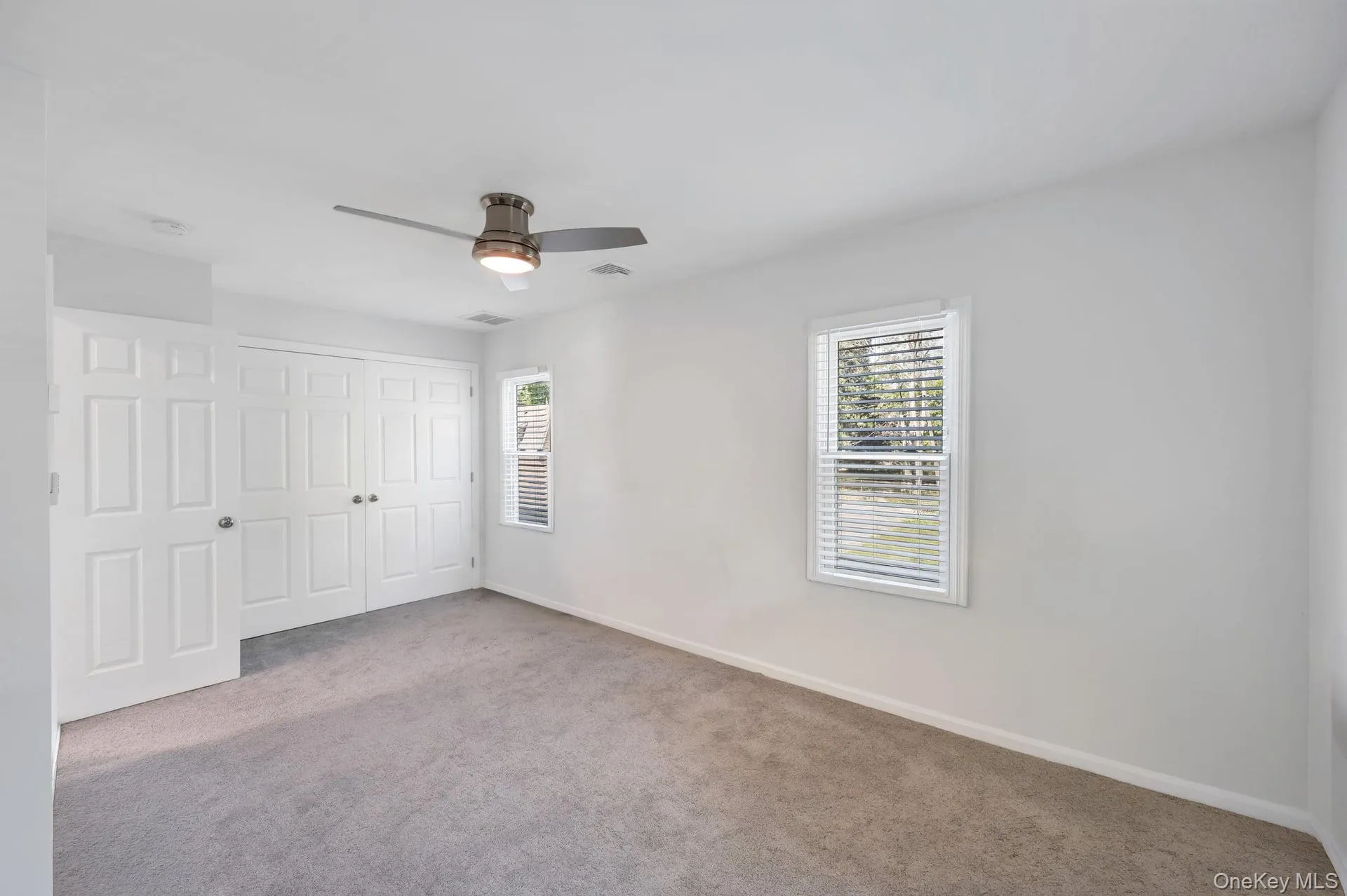 5 Hawkins Avenue, Smithtown, NY, 3 Bedrooms Bedrooms, 6 Rooms Rooms,2 BathroomsBathrooms,Residential,For Rent,Hawkins,0,1008241 5 Hawkins Avenue, Smithtown, NY, 3 Bedrooms Bedrooms, 6 Rooms Rooms,2 BathroomsBathrooms,Residential,For Rent,Hawkins,0,1008241