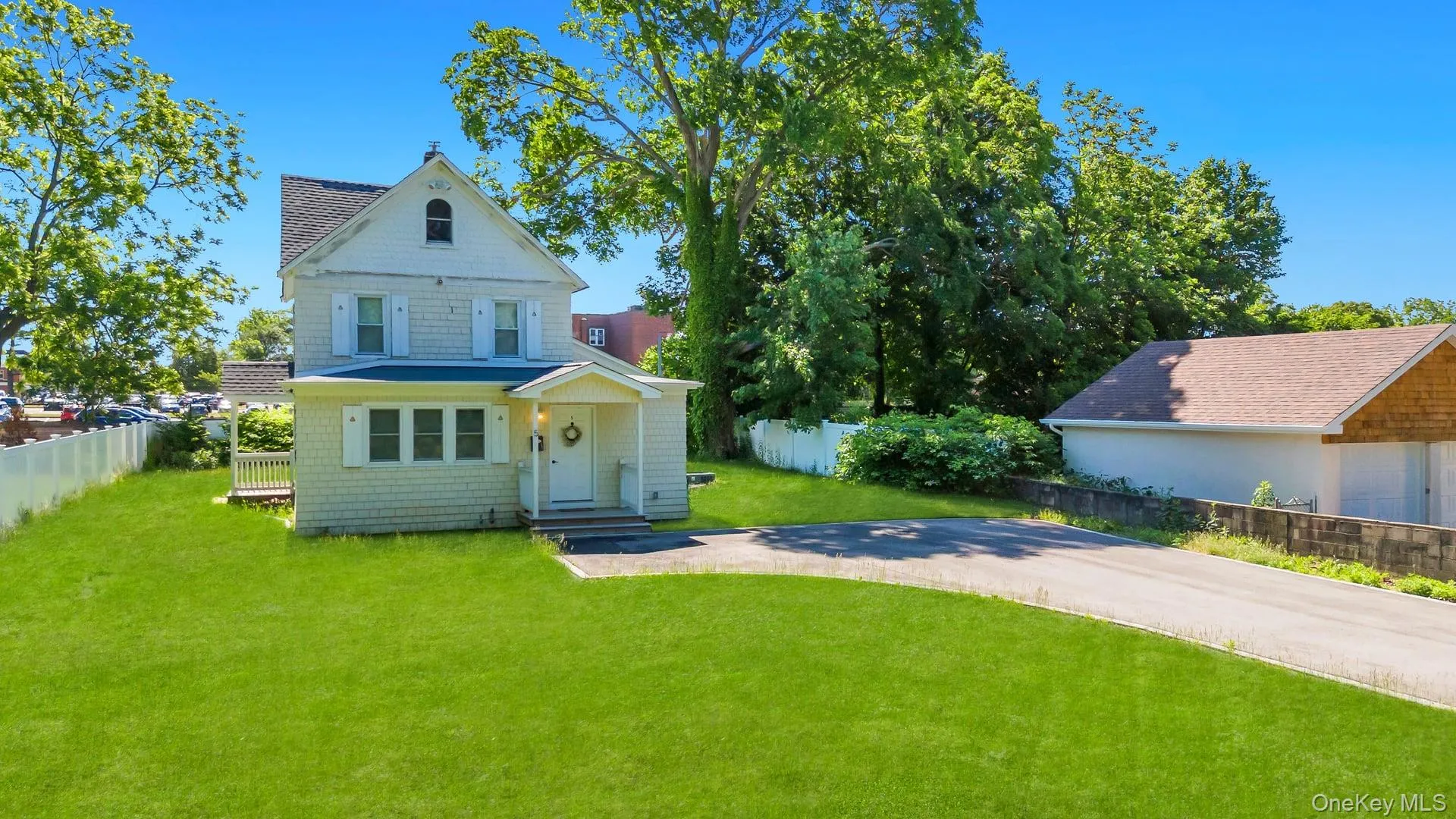 5 Hawkins Avenue, Smithtown, NY, 3 Bedrooms Bedrooms, 6 Rooms Rooms,2 BathroomsBathrooms,Residential,For Rent,Hawkins,0,1008241 5 Hawkins Avenue, Smithtown, NY, 3 Bedrooms Bedrooms, 6 Rooms Rooms,2 BathroomsBathrooms,Residential,For Rent,Hawkins,0,1008241