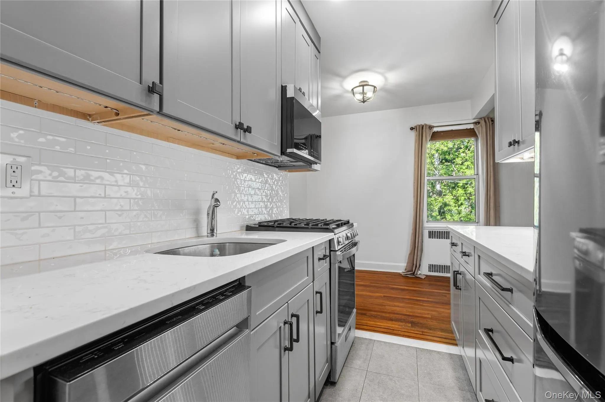 824 Palmer Road, Yonkers, NY, 1 Bedroom Bedrooms, 4 Rooms Rooms,1 BathroomBathrooms,Residential,For Rent,Palmer,0,1008242 824 Palmer Road, Yonkers, NY, 1 Bedroom Bedrooms, 4 Rooms Rooms,1 BathroomBathrooms,Residential,For Rent,Palmer,0,1008242
