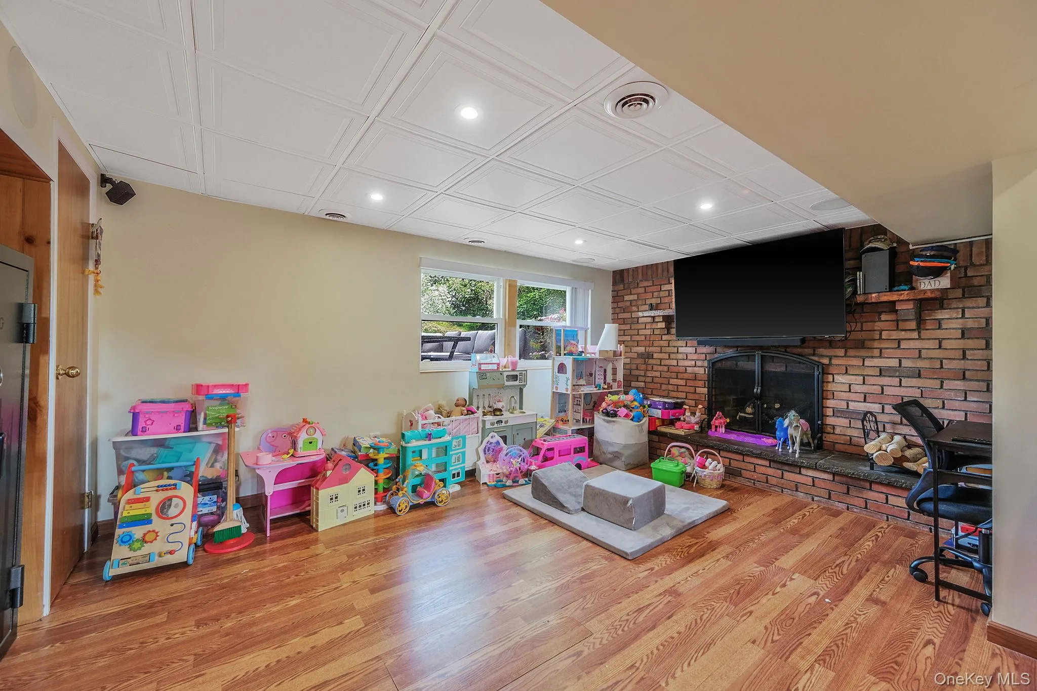 16 Lynx Lane, Brookhaven, NY, 3 Bedrooms Bedrooms, 6 Rooms Rooms,1 BathroomBathrooms,Residential,For Rent,Lynx,0,1008243 16 Lynx Lane, Brookhaven, NY, 3 Bedrooms Bedrooms, 6 Rooms Rooms,1 BathroomBathrooms,Residential,For Rent,Lynx,0,1008243