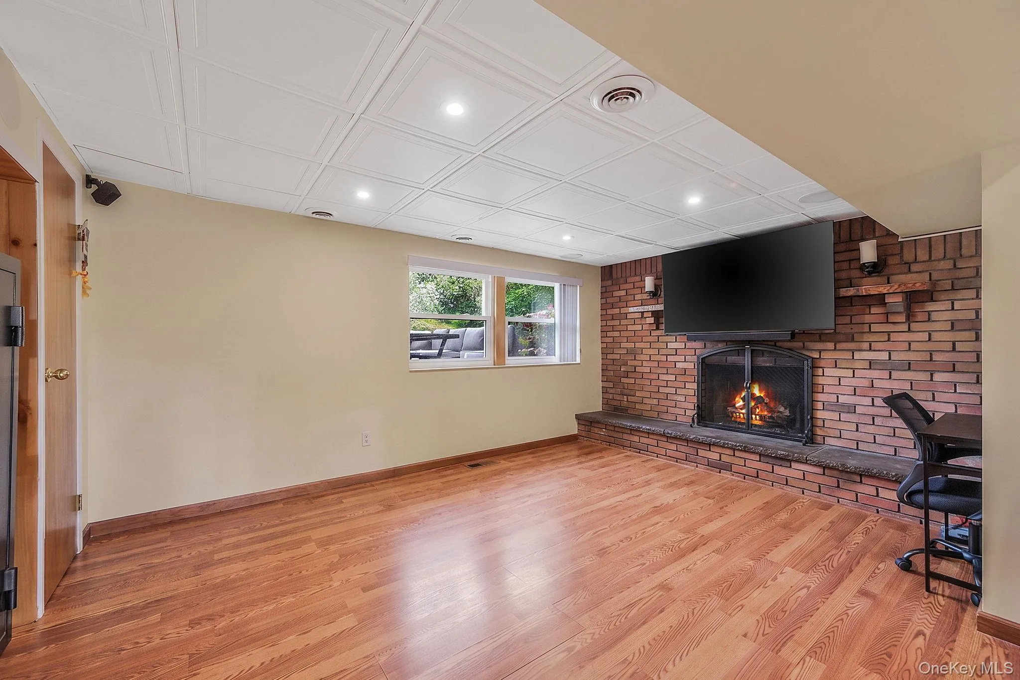 16 Lynx Lane, Brookhaven, NY, 3 Bedrooms Bedrooms, 6 Rooms Rooms,1 BathroomBathrooms,Residential,For Rent,Lynx,0,1008243 16 Lynx Lane, Brookhaven, NY, 3 Bedrooms Bedrooms, 6 Rooms Rooms,1 BathroomBathrooms,Residential,For Rent,Lynx,0,1008243