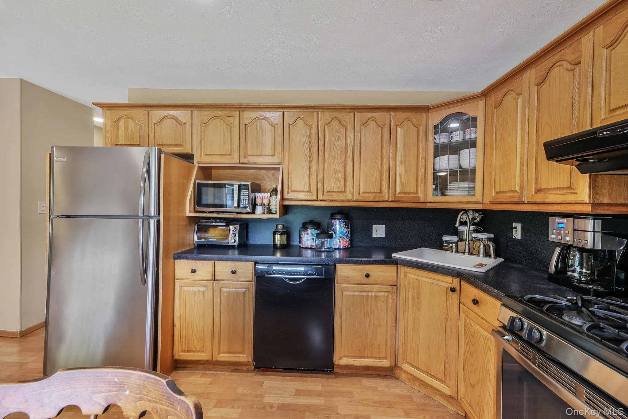 16 Lynx Lane, Brookhaven, NY, 3 Bedrooms Bedrooms, 6 Rooms Rooms,1 BathroomBathrooms,Residential,For Rent,Lynx,0,1008243 16 Lynx Lane, Brookhaven, NY, 3 Bedrooms Bedrooms, 6 Rooms Rooms,1 BathroomBathrooms,Residential,For Rent,Lynx,0,1008243