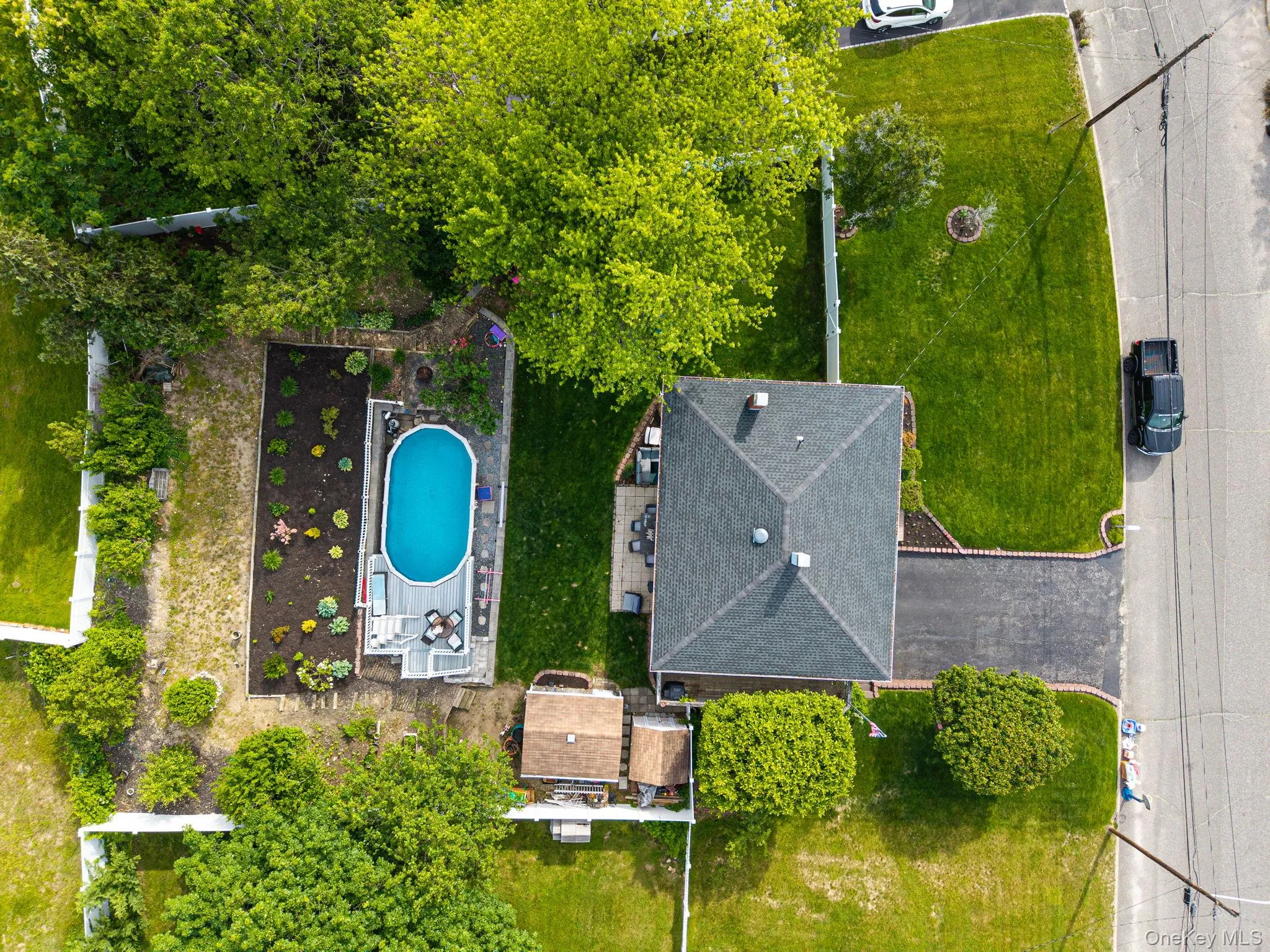 16 Lynx Lane, Brookhaven, NY, 3 Bedrooms Bedrooms, 6 Rooms Rooms,1 BathroomBathrooms,Residential,For Rent,Lynx,0,1008243 16 Lynx Lane, Brookhaven, NY, 3 Bedrooms Bedrooms, 6 Rooms Rooms,1 BathroomBathrooms,Residential,For Rent,Lynx,0,1008243