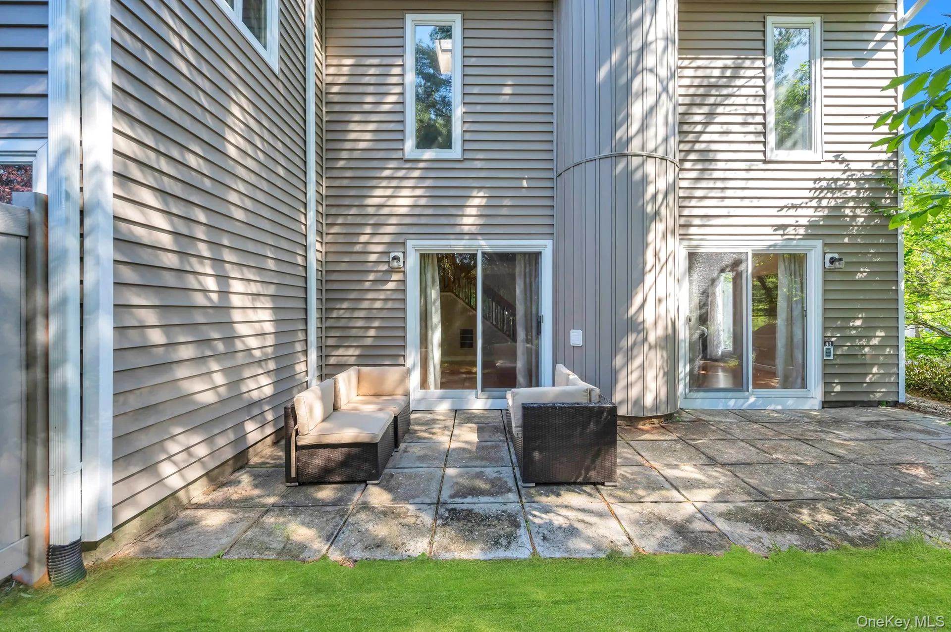 83 Kristin Lane, Smithtown, NY, 2 Bedrooms Bedrooms, 5 Rooms Rooms,2 BathroomsBathrooms,Residential,For Rent,Kristin,0,1008248 83 Kristin Lane, Smithtown, NY, 2 Bedrooms Bedrooms, 5 Rooms Rooms,2 BathroomsBathrooms,Residential,For Rent,Kristin,0,1008248