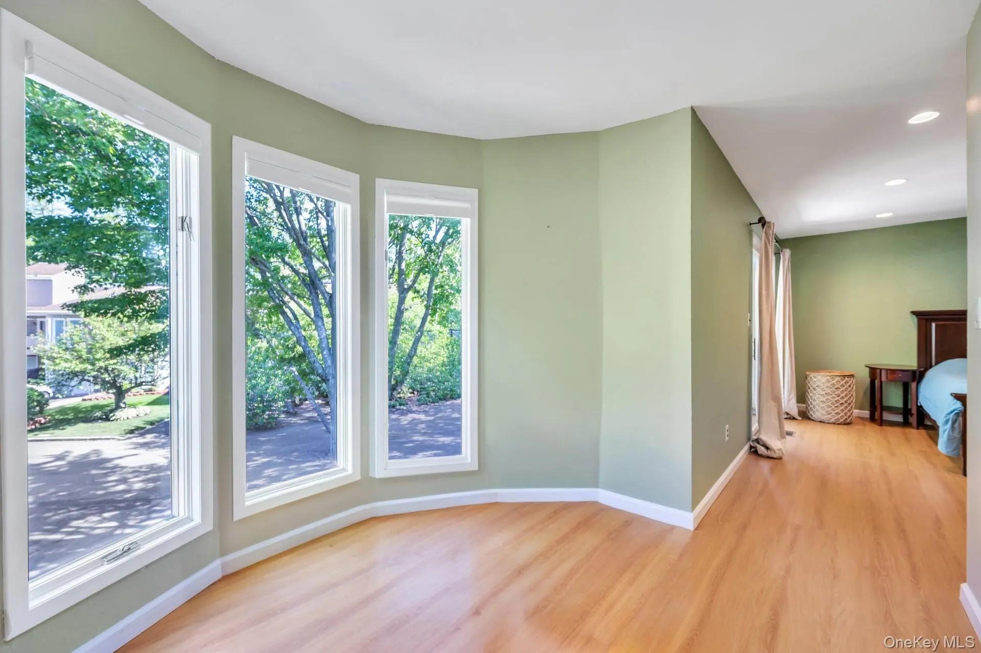 83 Kristin Lane, Smithtown, NY, 2 Bedrooms Bedrooms, 5 Rooms Rooms,2 BathroomsBathrooms,Residential,For Rent,Kristin,0,1008248 83 Kristin Lane, Smithtown, NY, 2 Bedrooms Bedrooms, 5 Rooms Rooms,2 BathroomsBathrooms,Residential,For Rent,Kristin,0,1008248