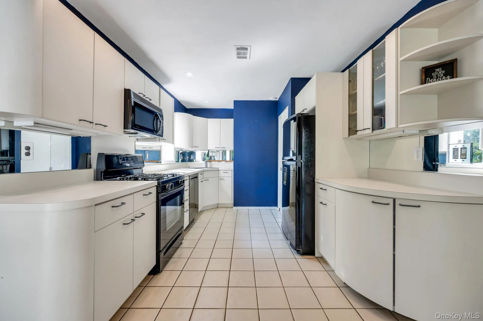 83 Kristin Lane, Smithtown, NY, 2 Bedrooms Bedrooms, 5 Rooms Rooms,2 BathroomsBathrooms,Residential,For Rent,Kristin,0,1008248 83 Kristin Lane, Smithtown, NY, 2 Bedrooms Bedrooms, 5 Rooms Rooms,2 BathroomsBathrooms,Residential,For Rent,Kristin,0,1008248