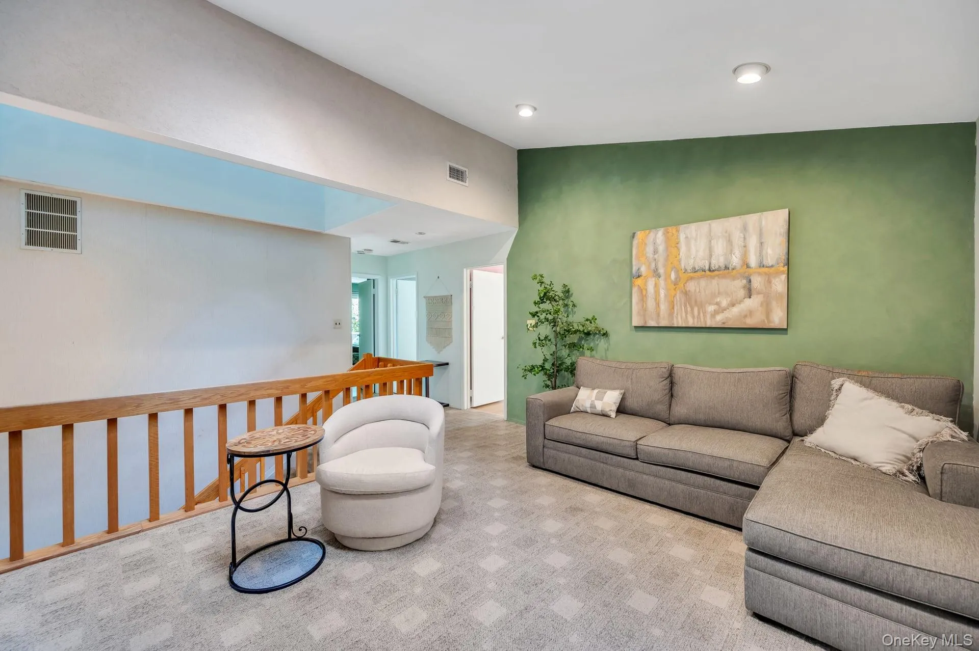 83 Kristin Lane, Smithtown, NY, 2 Bedrooms Bedrooms, 5 Rooms Rooms,2 BathroomsBathrooms,Residential,For Rent,Kristin,0,1008248 83 Kristin Lane, Smithtown, NY, 2 Bedrooms Bedrooms, 5 Rooms Rooms,2 BathroomsBathrooms,Residential,For Rent,Kristin,0,1008248