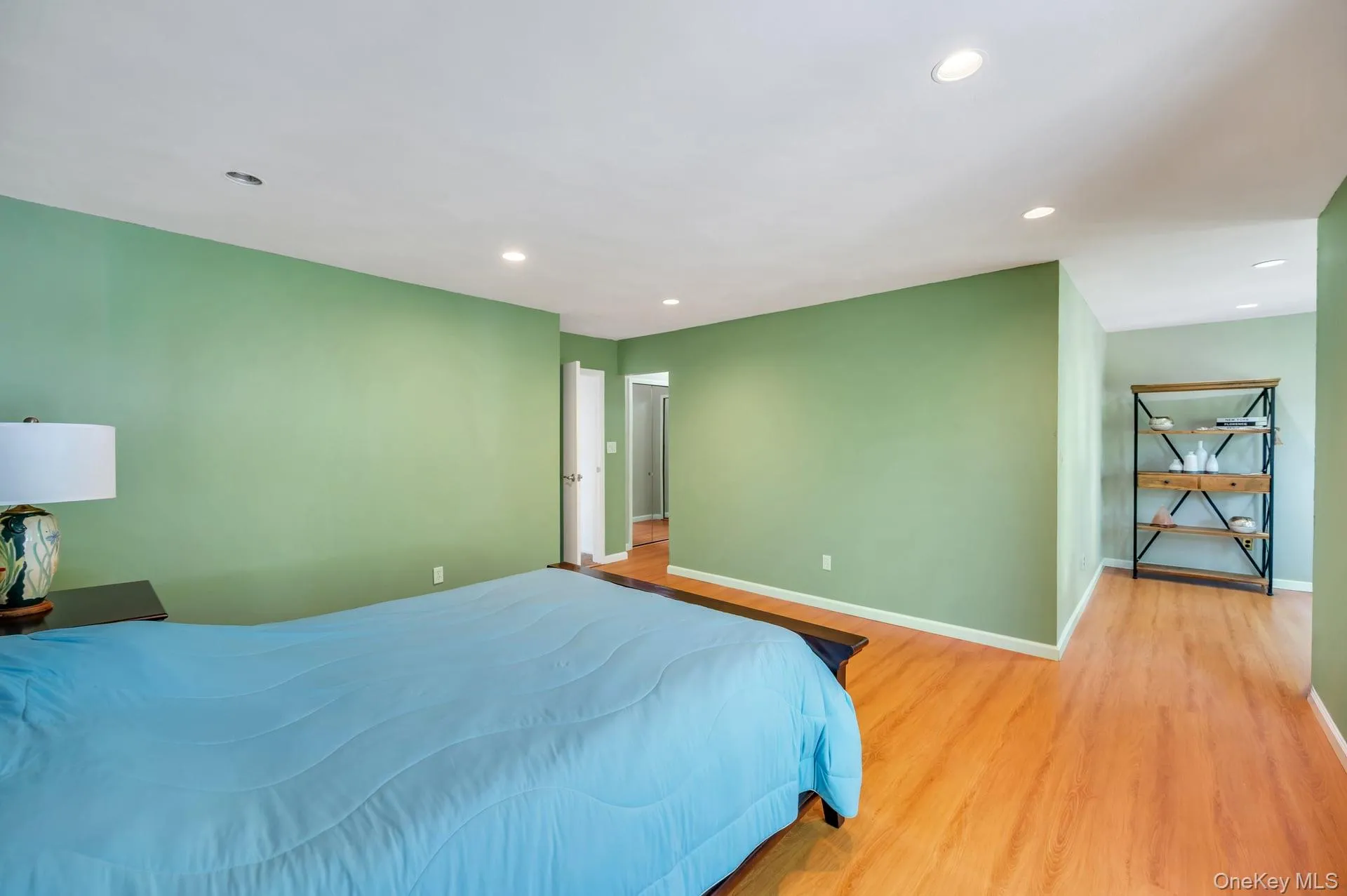 83 Kristin Lane, Smithtown, NY, 2 Bedrooms Bedrooms, 5 Rooms Rooms,2 BathroomsBathrooms,Residential,For Rent,Kristin,0,1008248 83 Kristin Lane, Smithtown, NY, 2 Bedrooms Bedrooms, 5 Rooms Rooms,2 BathroomsBathrooms,Residential,For Rent,Kristin,0,1008248