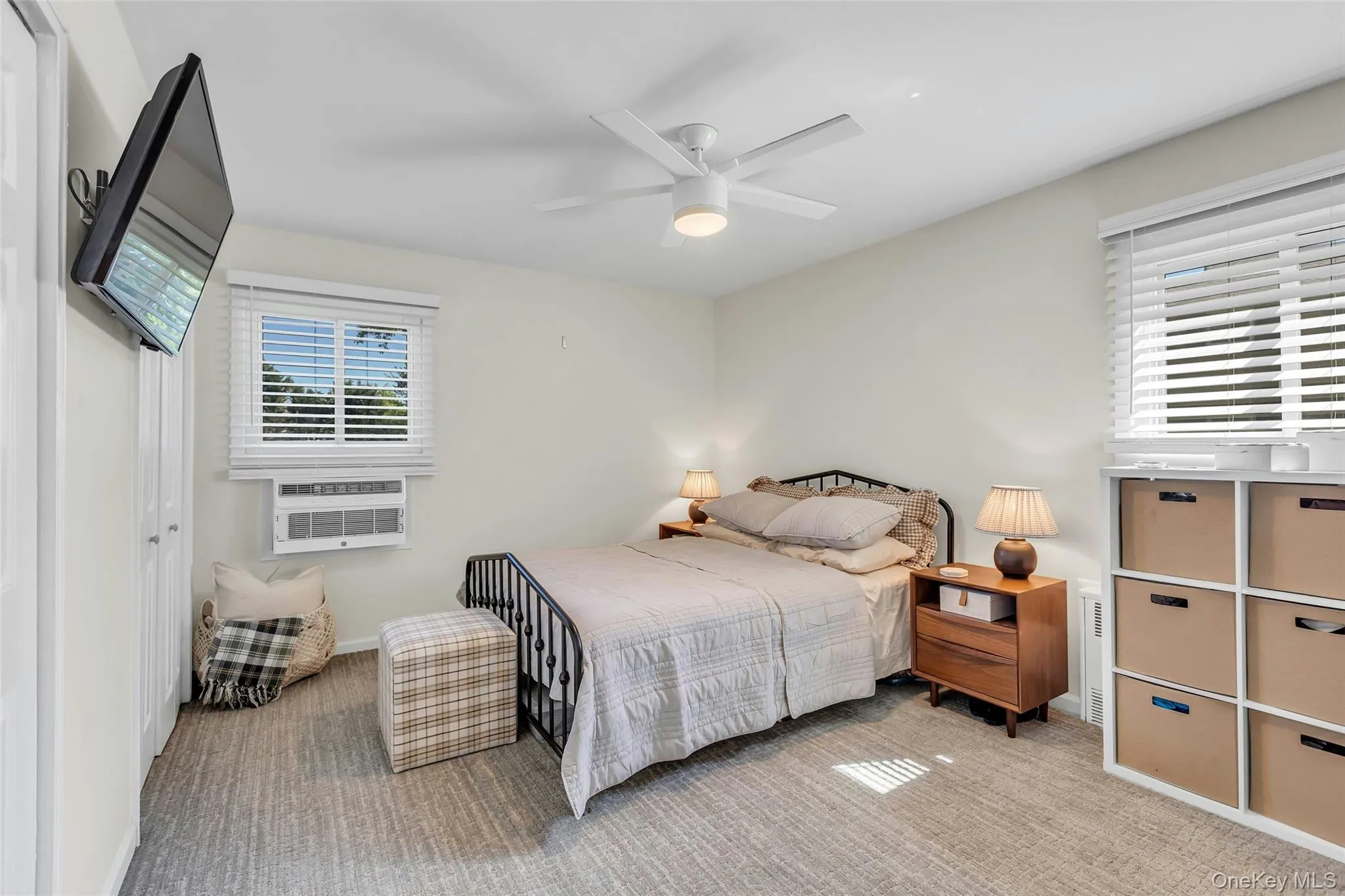 294 Edmunton Drive, Babylon, NY, 1 Bedroom Bedrooms, 3 Rooms Rooms,1 BathroomBathrooms,Residential,For Rent,Edmunton Drive,0,1008250 294 Edmunton Drive, Babylon, NY, 1 Bedroom Bedrooms, 3 Rooms Rooms,1 BathroomBathrooms,Residential,For Rent,Edmunton Drive,0,1008250